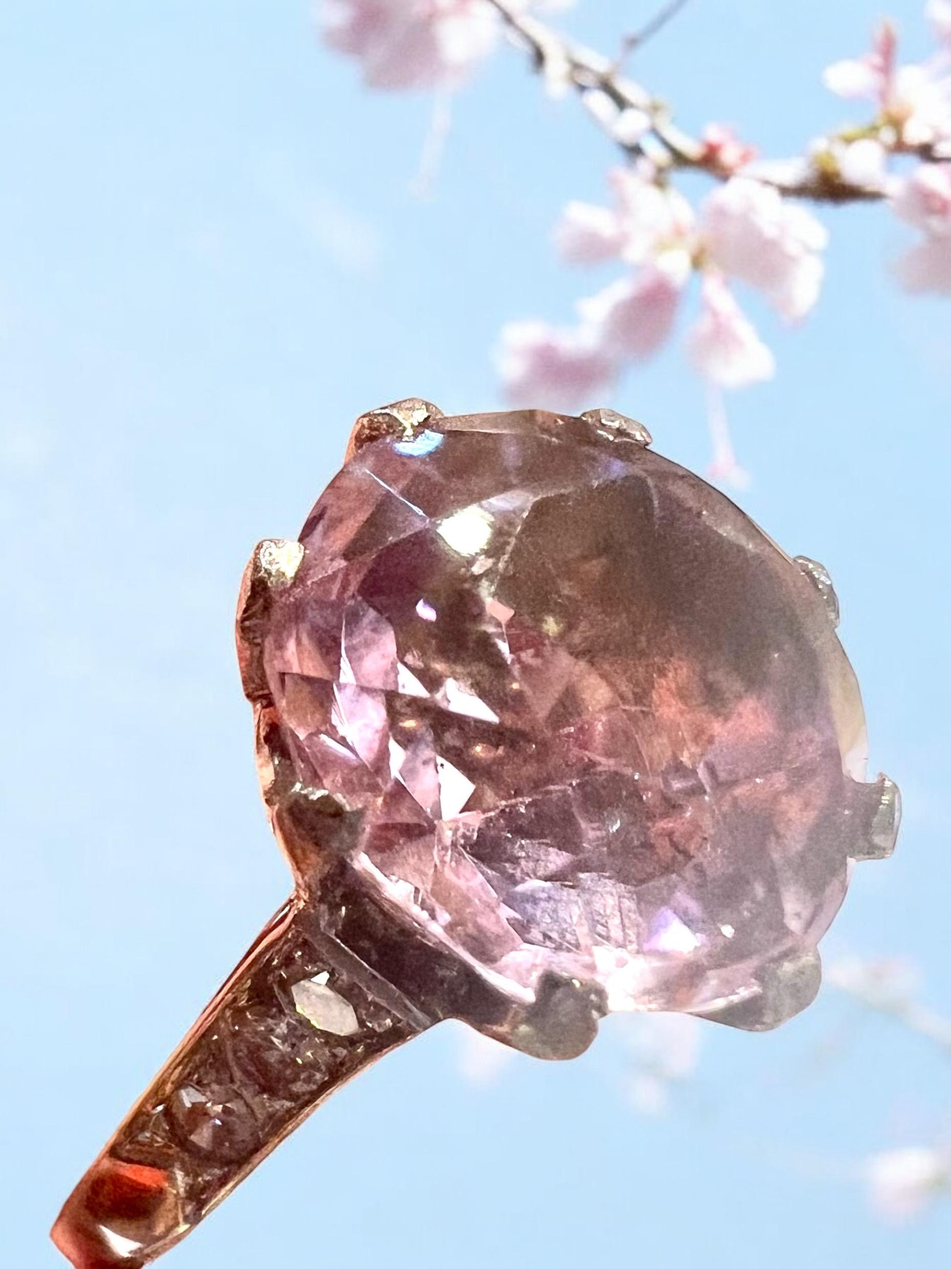 1930 Platinum And 18-carat Gold Ring, Faceted Amethyst And Pavé-cut Diamonds 1