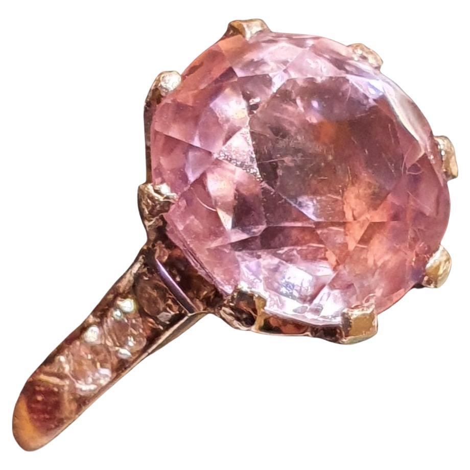 1930 Platinum And 18-carat Gold Ring, Faceted Amethyst And Pavé-cut Diamonds