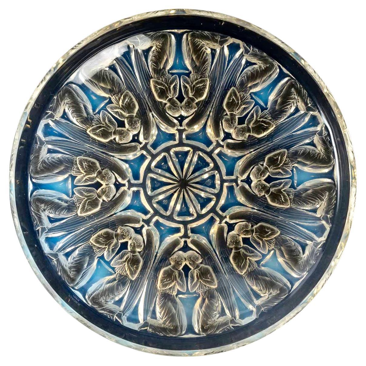 1930 René Lalique Anges Coupe Bowl Opalescent Glass, Angels