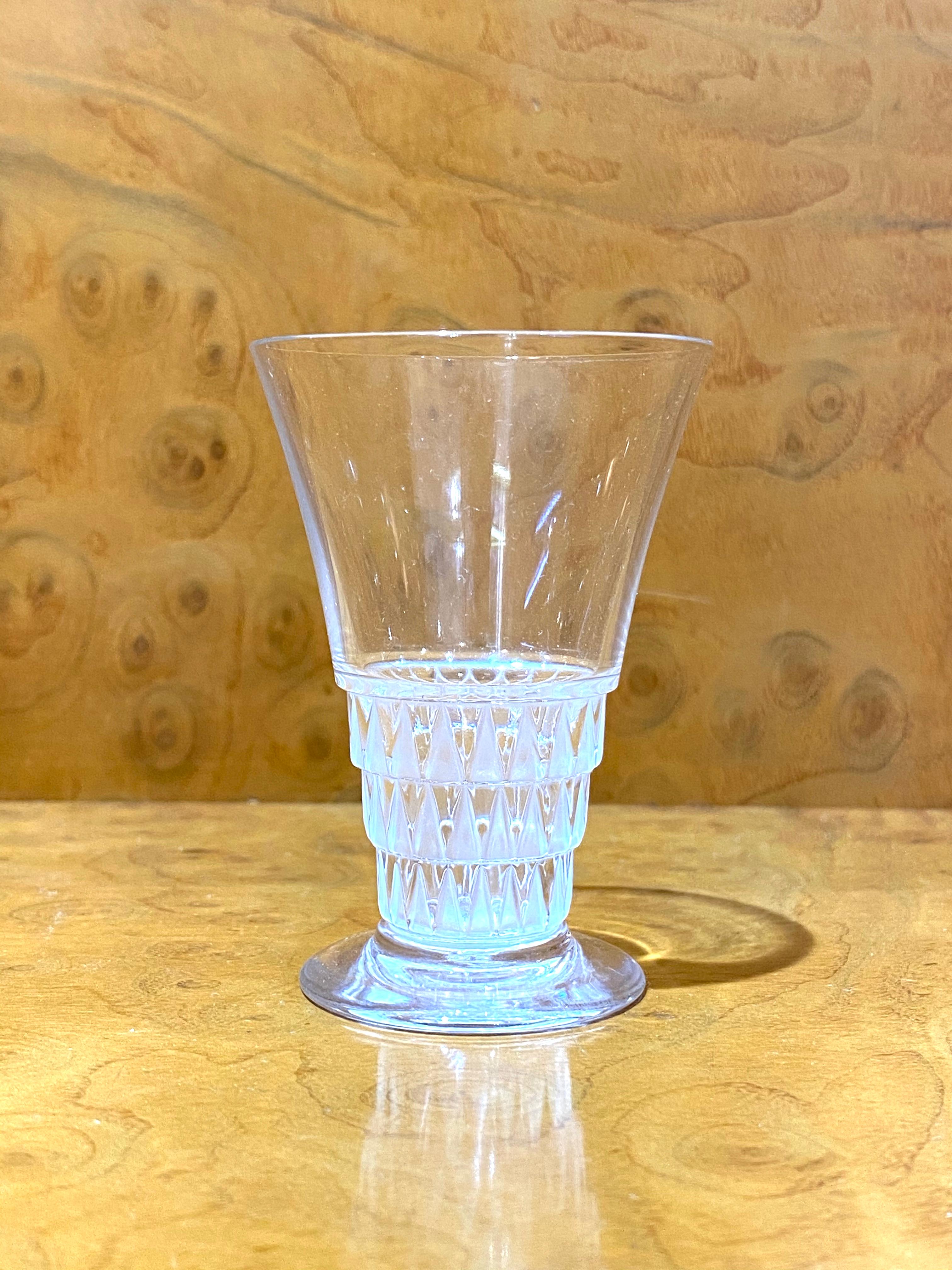 Mid-20th Century 1930 René Lalique Original Bourgueil Liquor Set of 7 Pieces 6 Glasses 1 Decanter