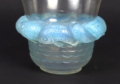 1930 René Lalique Piriac Vase in Opalescent Glass, Fishes