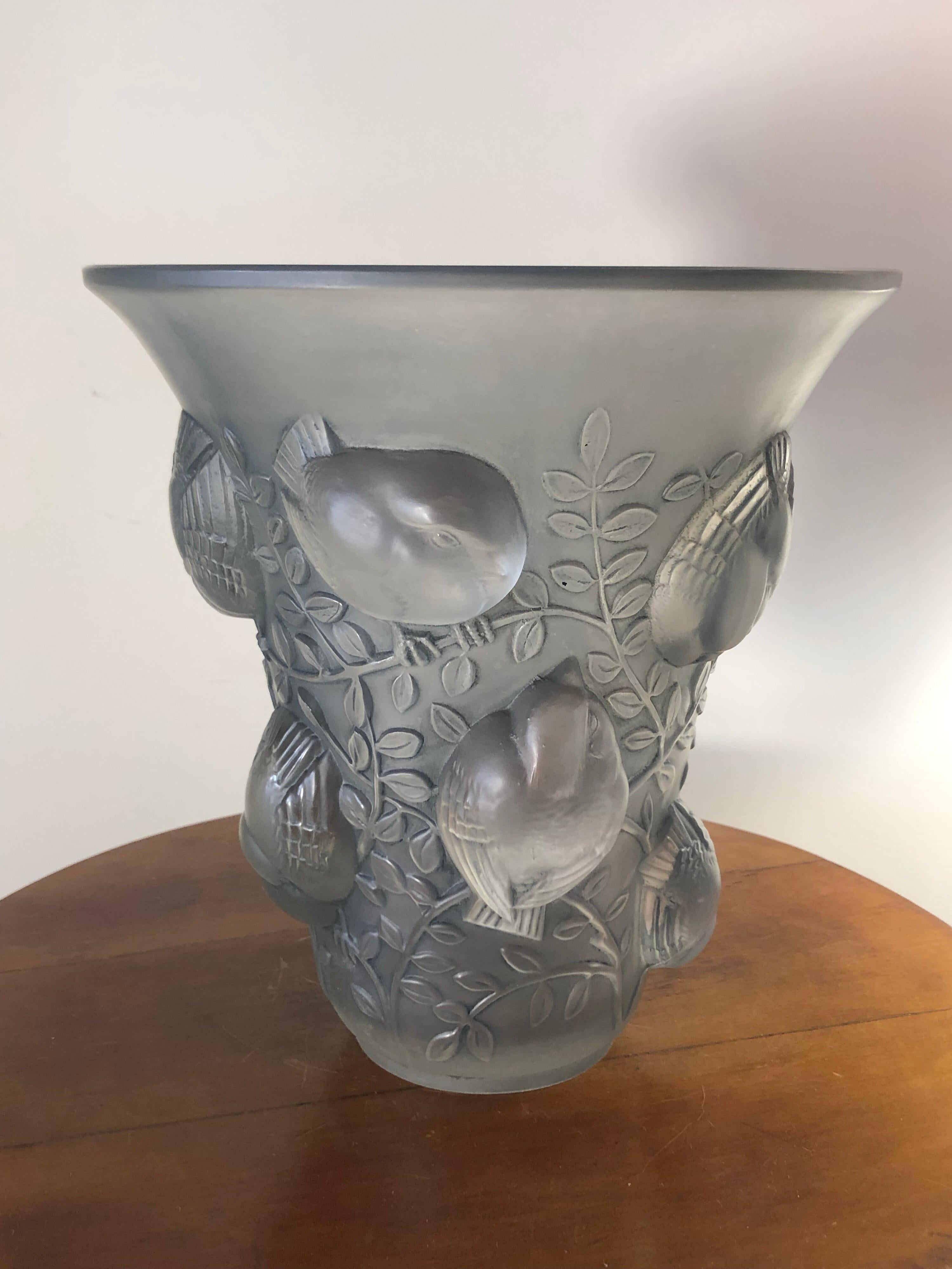 Art Deco 1930 René Lalique Saint-François Vase in Frosted and Blue Stained Glass, Birds