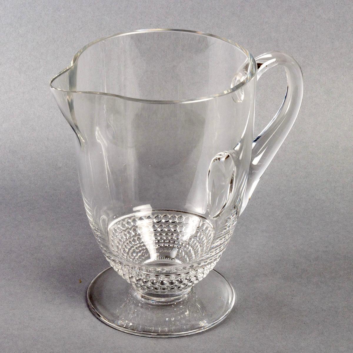 1930 René Lalique Set of 32 Pieces Nippon, 30 Glasses, 1 Pitcher, 1 Decanter 2