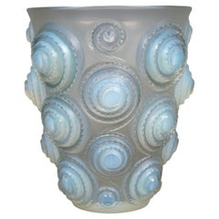 1930 René Lalique - Vase Art Deco Spirales Opalescent Glass