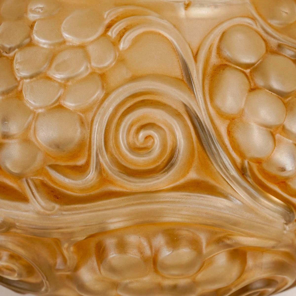 French 1930 René Lalique Vase Fontainebleau Glass with Sepia Patina For Sale