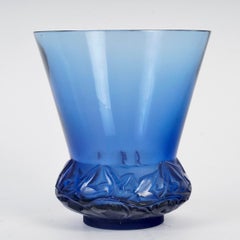 1930 René Lalique Vase Lierre Navy Blue Glass, Ivy