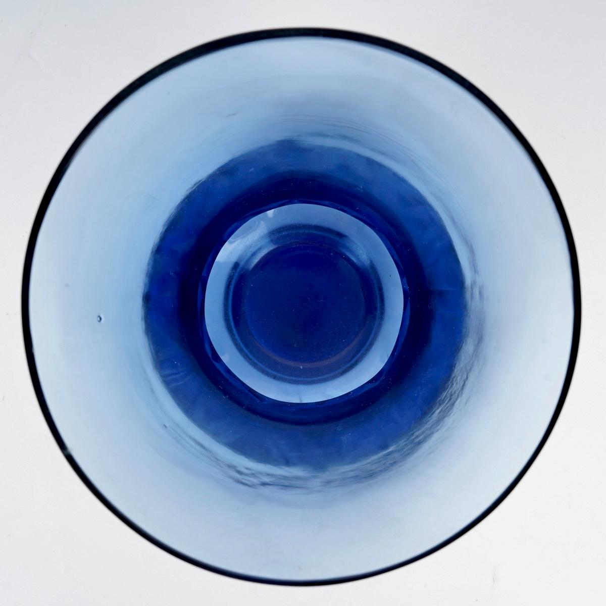 Molded 1930 René Lalique Vase Lierre Navy Blue Glass, Ivy