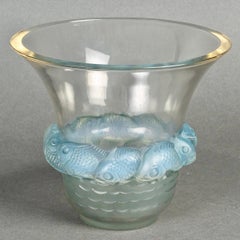 1930 René Lalique Vase Piriac Opalescent Glass with Blue Patina