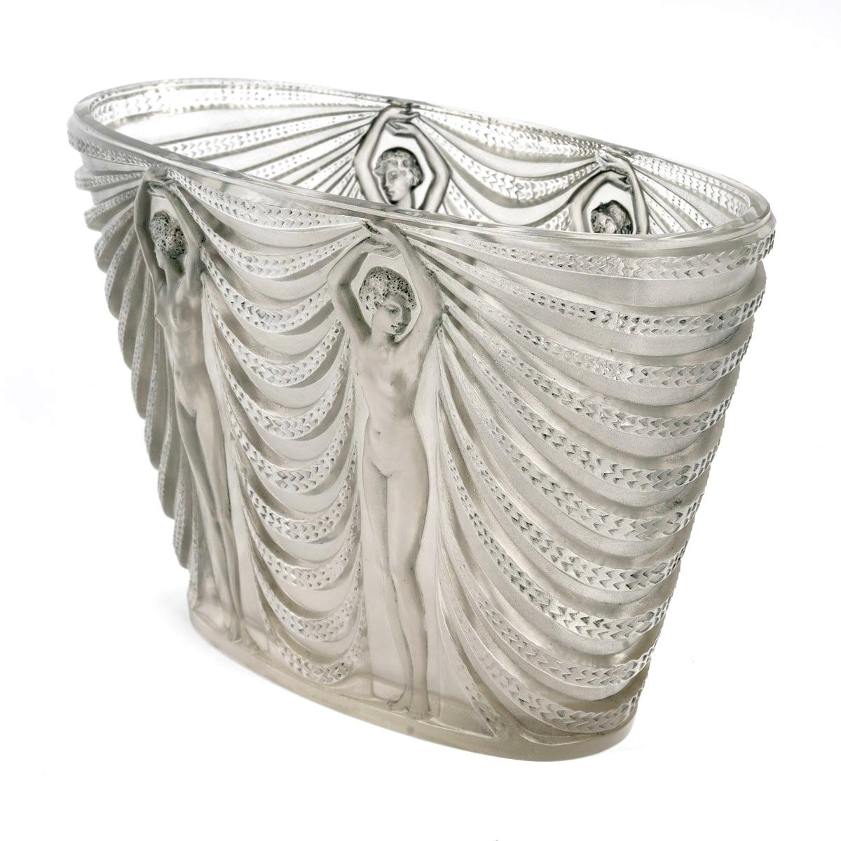 1930 Jarrón René Lalique Vidrio Terpsícore con pátina gris azulada Art Decó en venta