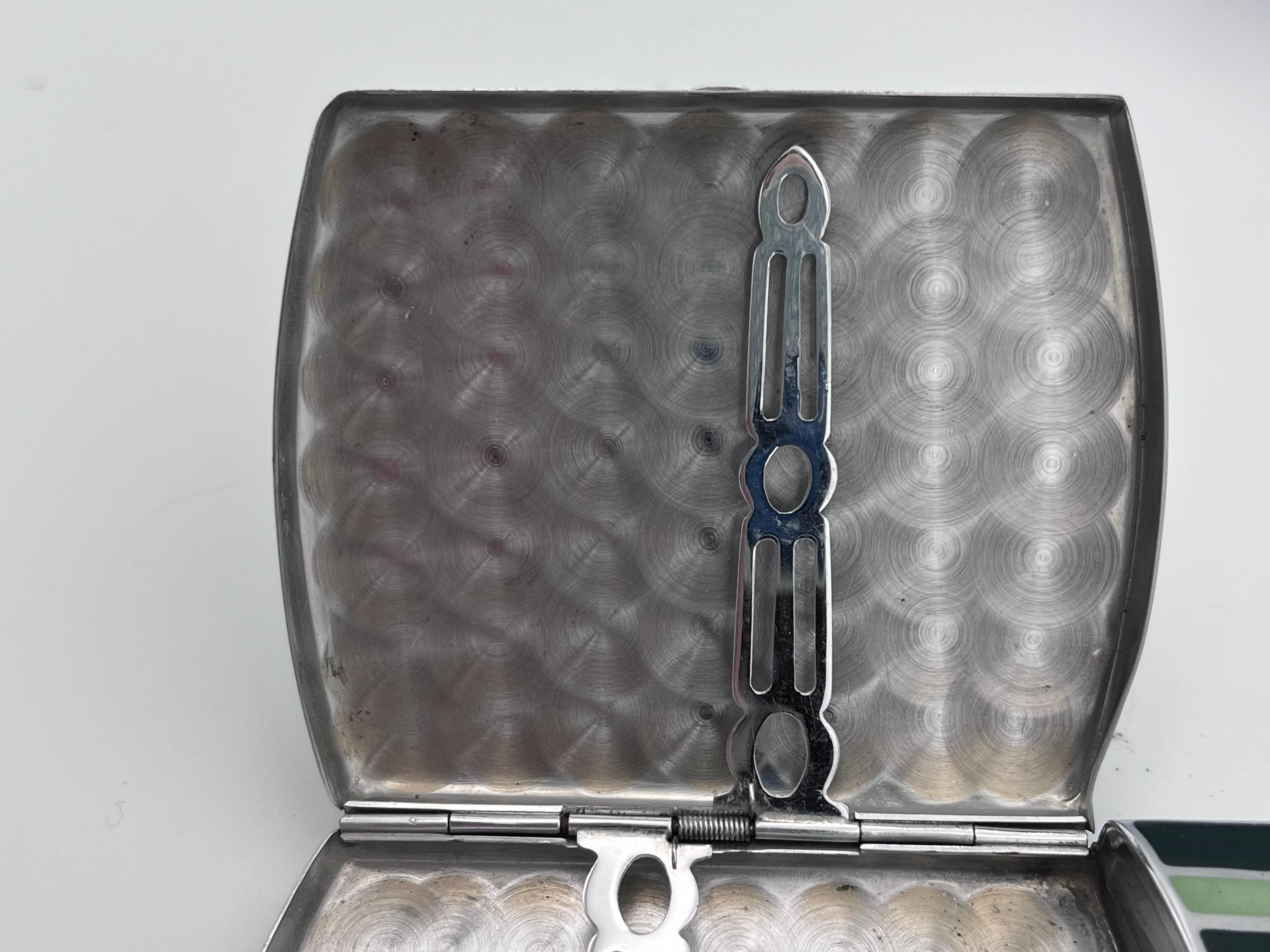 Milieu du XXe siècle 1930 Ronson Tuxedo Art Deco Mint and Kelly Green Cigarette Lighter / Case Combo en vente