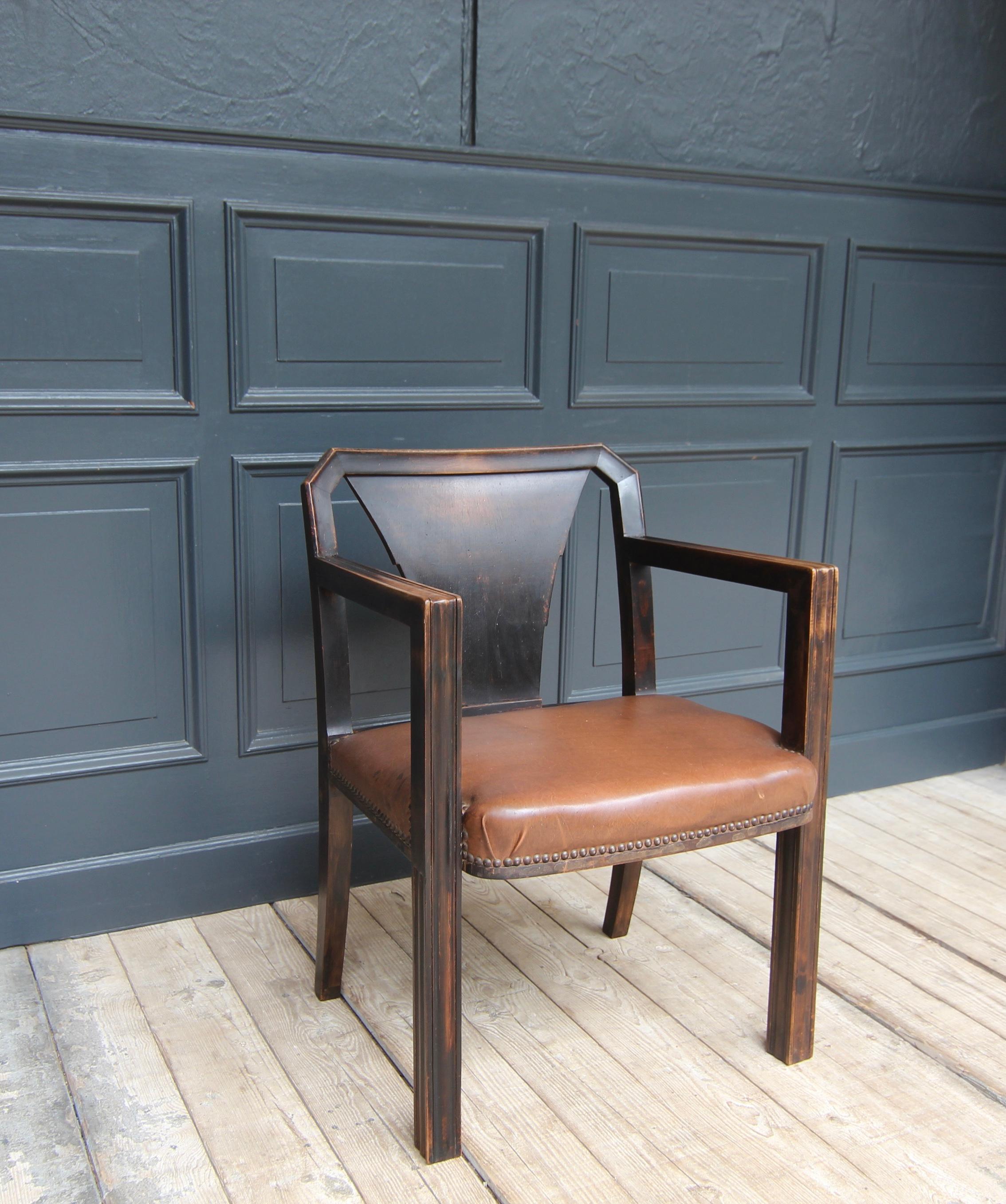1930´s Art Deco Armchair In Good Condition For Sale In Dusseldorf, DE