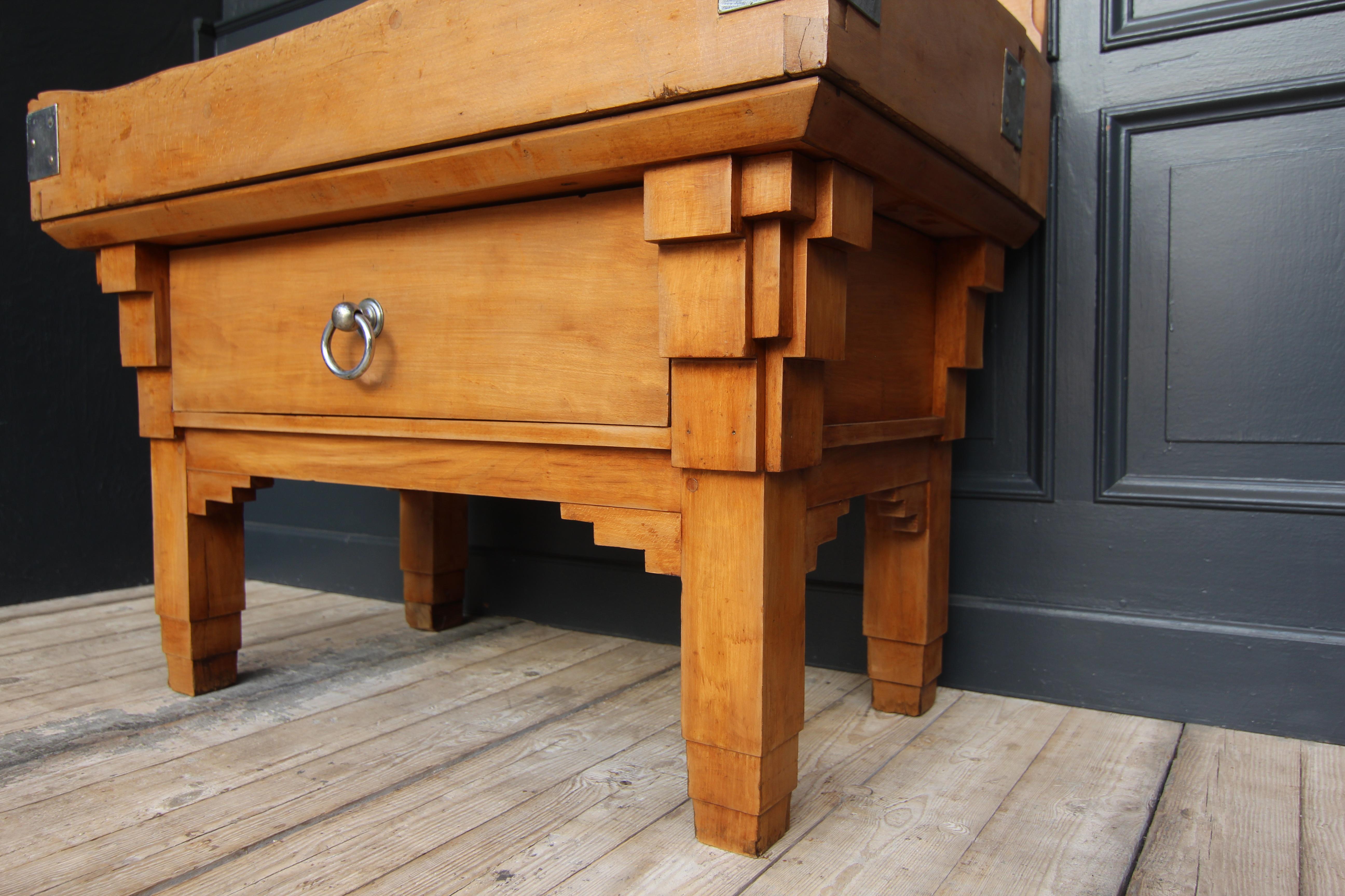 1930´s Art Deco Butcher Block Table For Sale 4