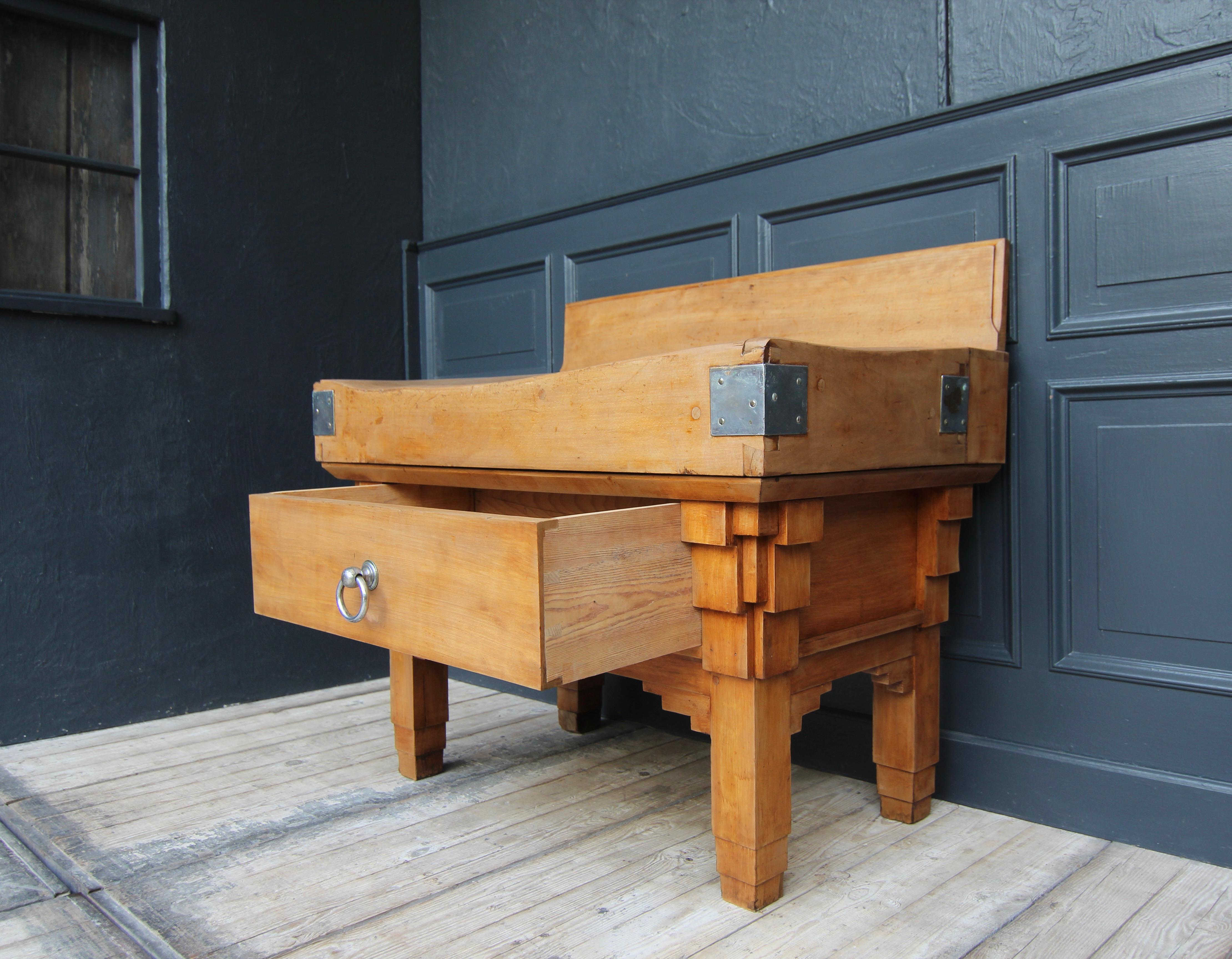 1930´s Art Deco Butcher Block Table For Sale 6