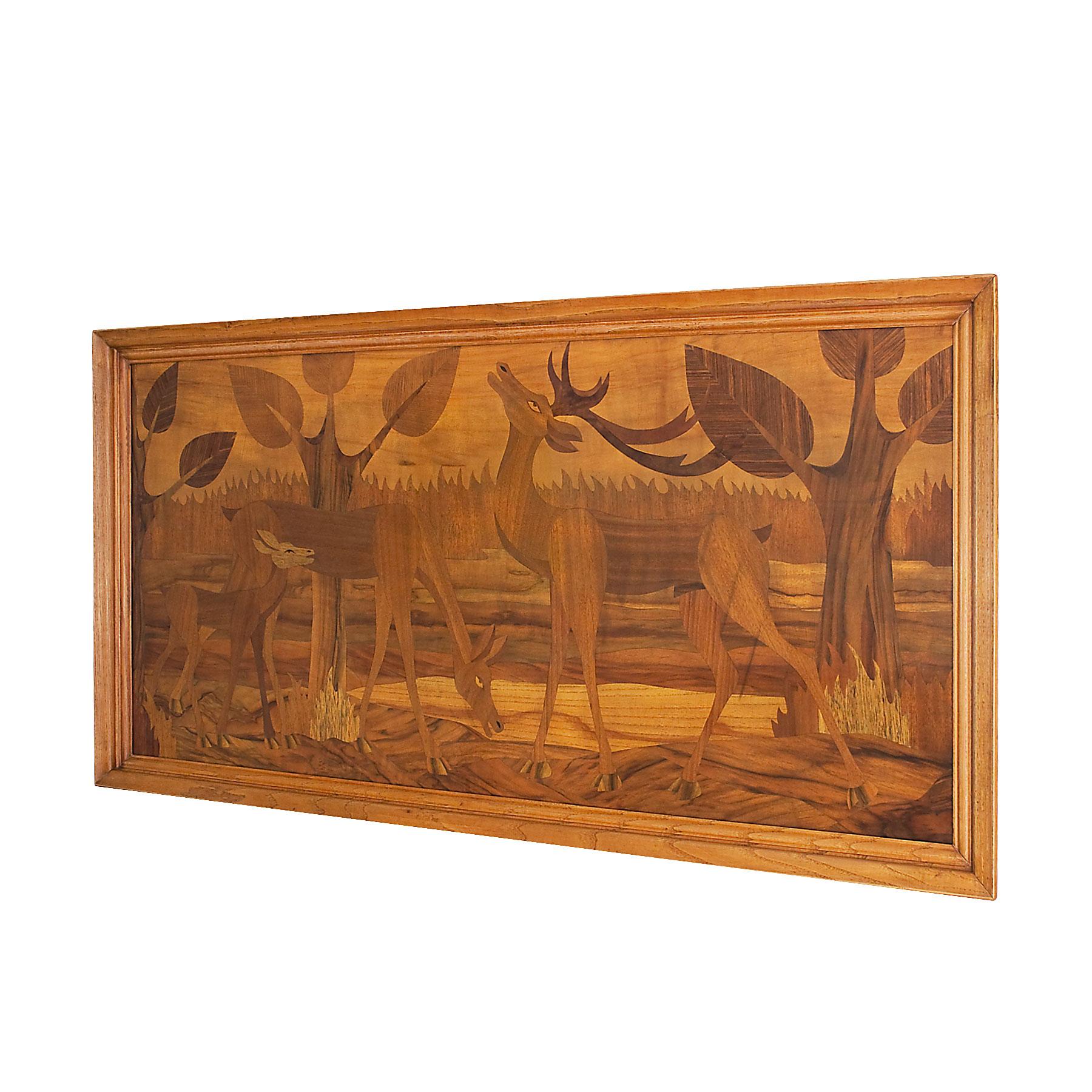 Ravishing Art Deco decorative panel, many varieties of wood marquetry, walnut, oak, ash, ebony and mapel. Solid ashwood frame. French polish.

Italy circa 1930.