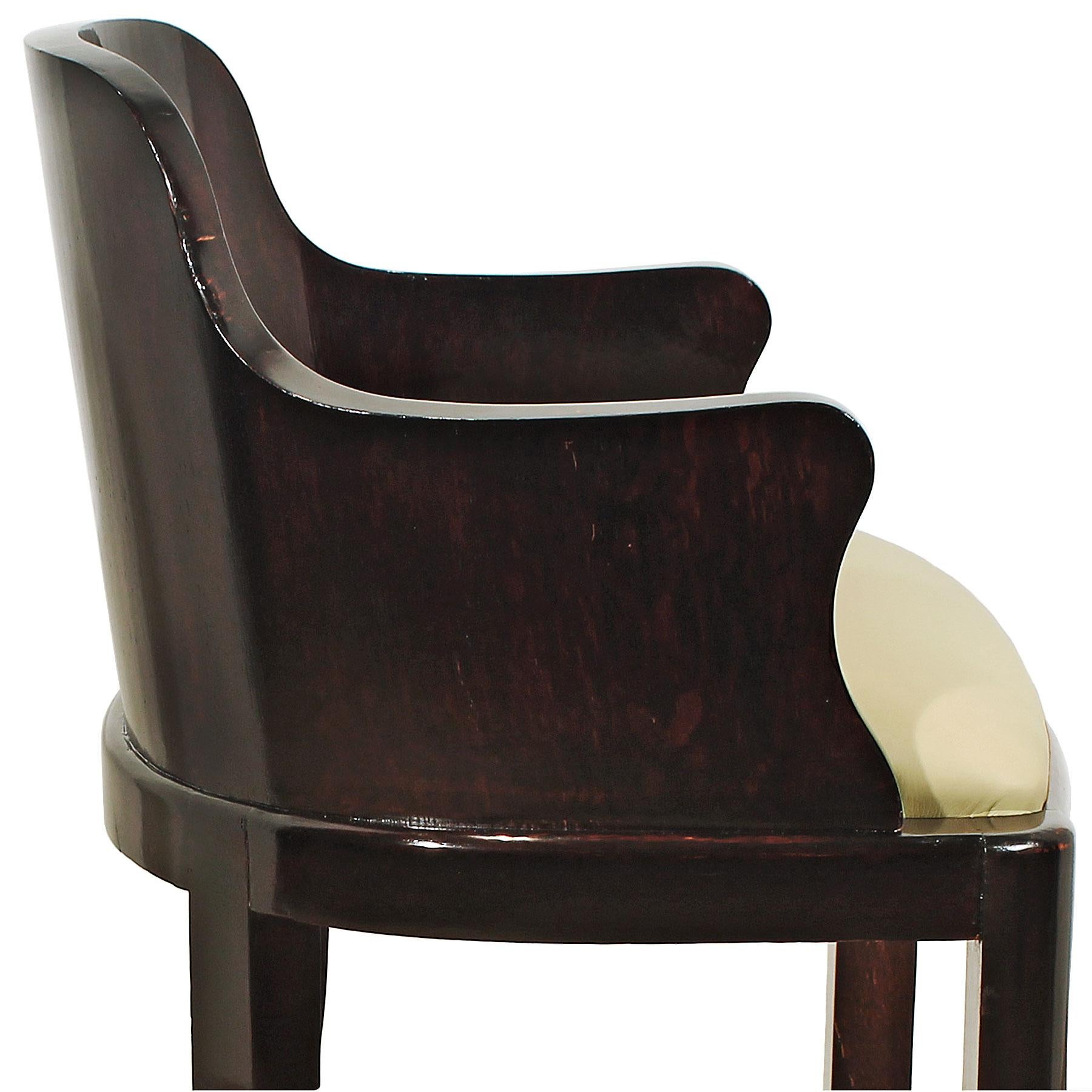 Cuir Chaise de bureau Art Déco des années 1930 en chêne massif et cuir - Belgique en vente