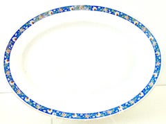 1930s Art Deco Japanese Porcelain and 22-Karat Gold Serving Piece, Set of 6