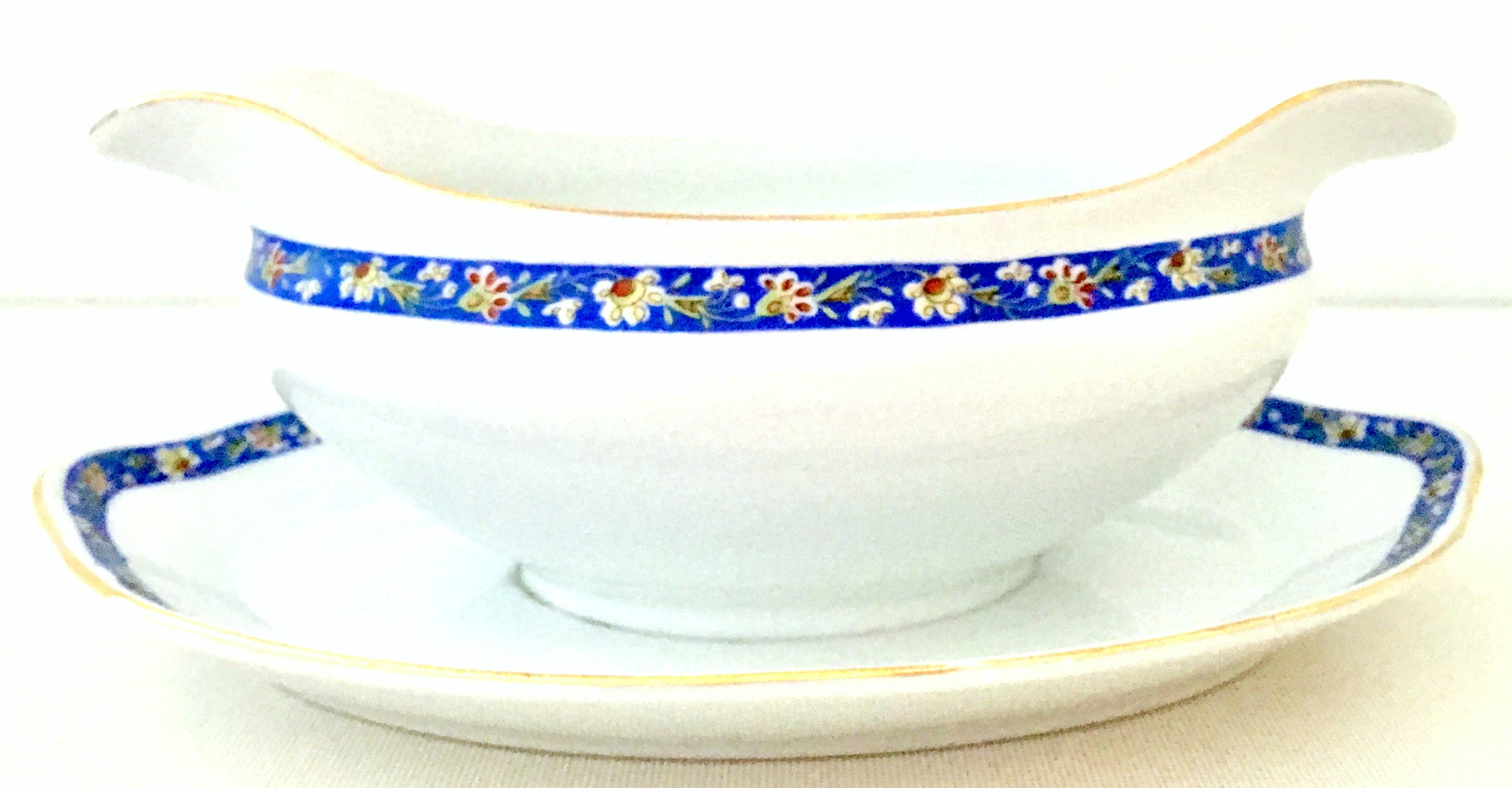 1930s Art Deco Japanese Porcelain and 22-Karat Gold Serving Piece, Set of 6 For Sale 4
