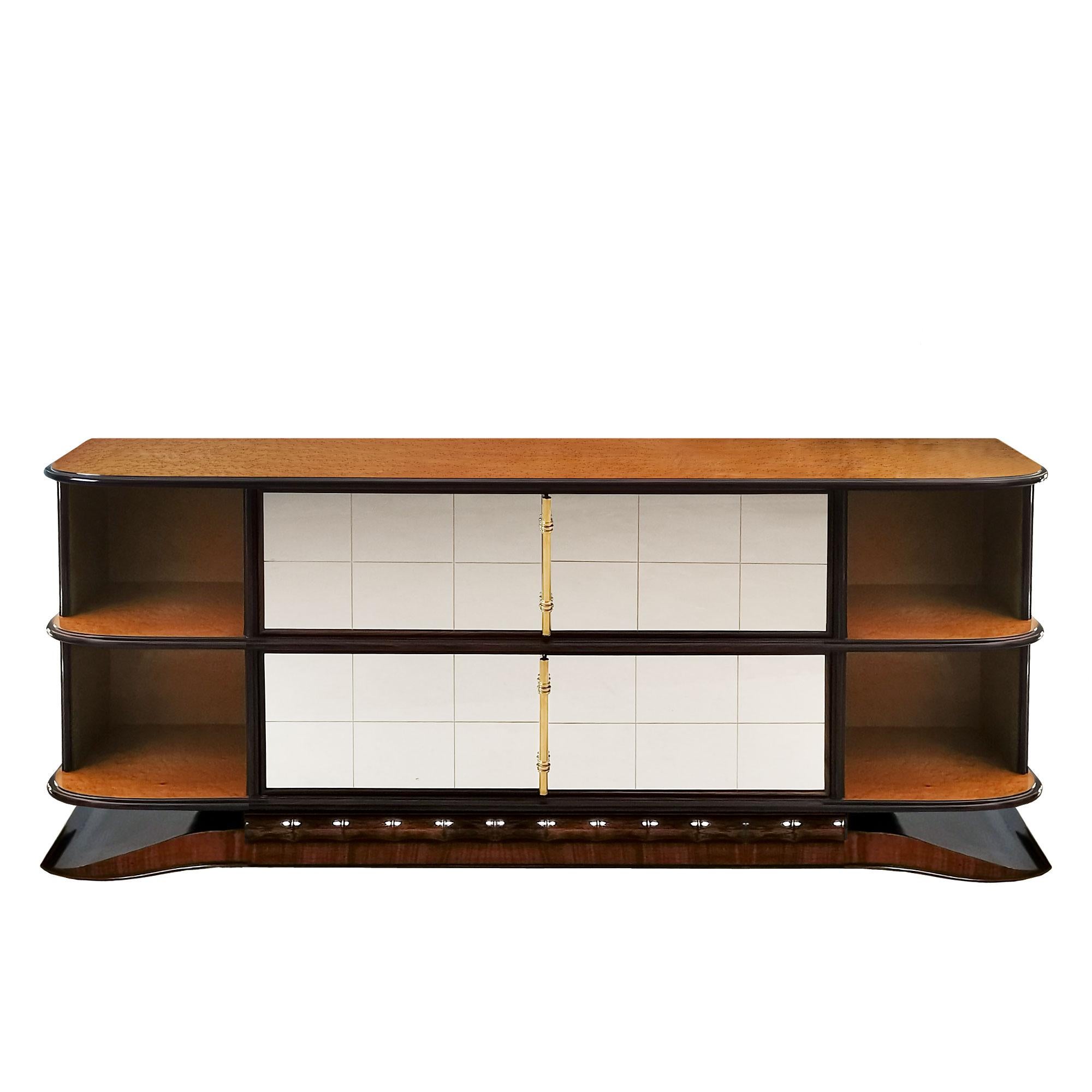 1930's Art Deco Sideboard, Birdseye Maple, Mahogany, Mirrors and Brass - Italy In Good Condition For Sale In Girona, ES