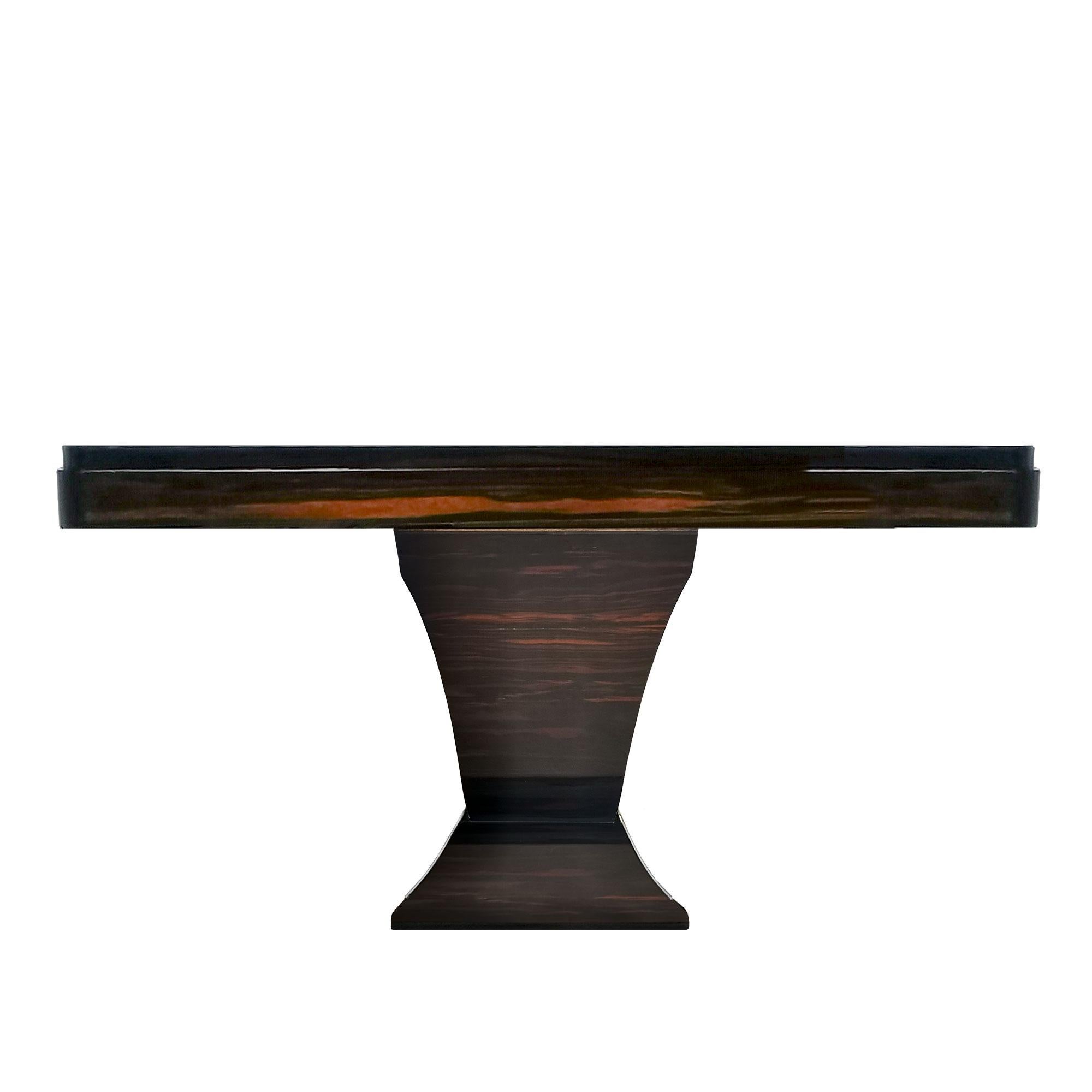 1930´s Art Deco Table, Paul Giordano, Macassar Ebony, Extensions Leaves, France In Good Condition In Girona, ES