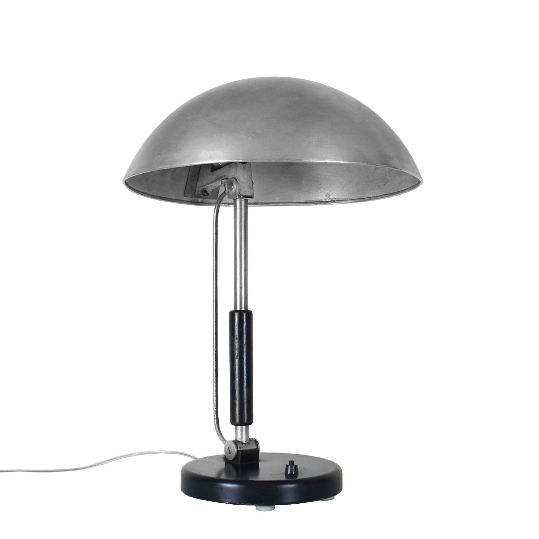 1930s Bauhaus Style Desk Lamp by Karl Trabert for Schanzenbach, Germany In Good Condition In Girona, ES