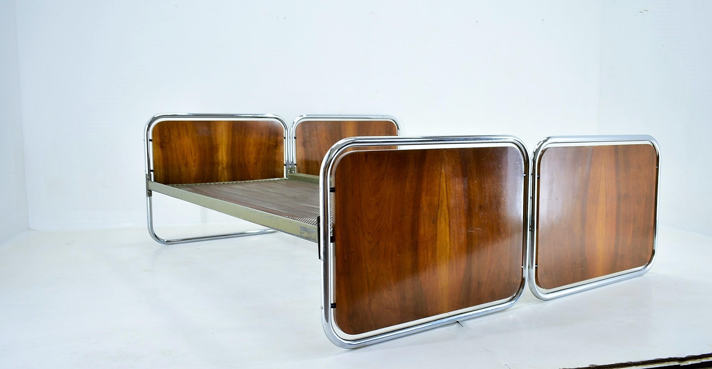 1930´S Bauhaus Tubular Steel Beds, by Beck Arnošt for Mucke-Melder 8