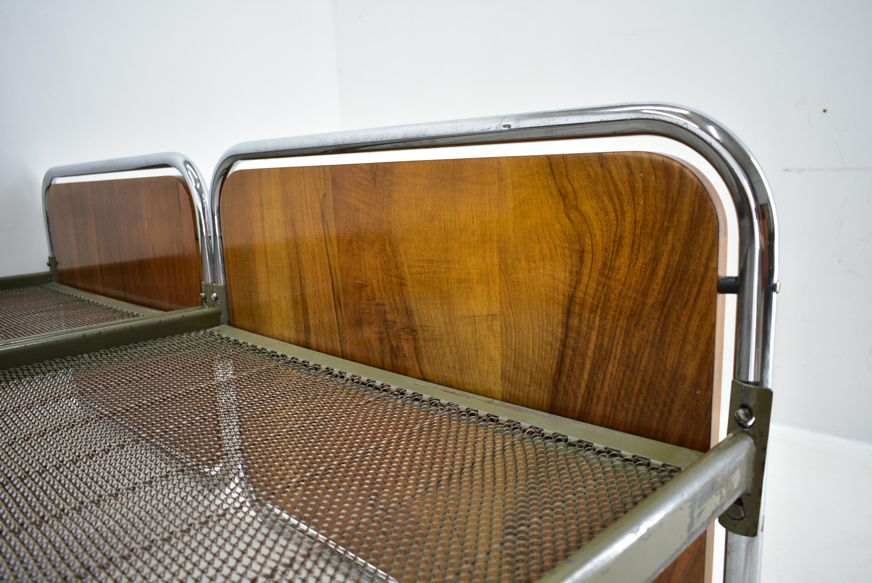 1930´S Bauhaus Tubular Steel Beds, by Beck Arnošt for Mucke-Melder 10