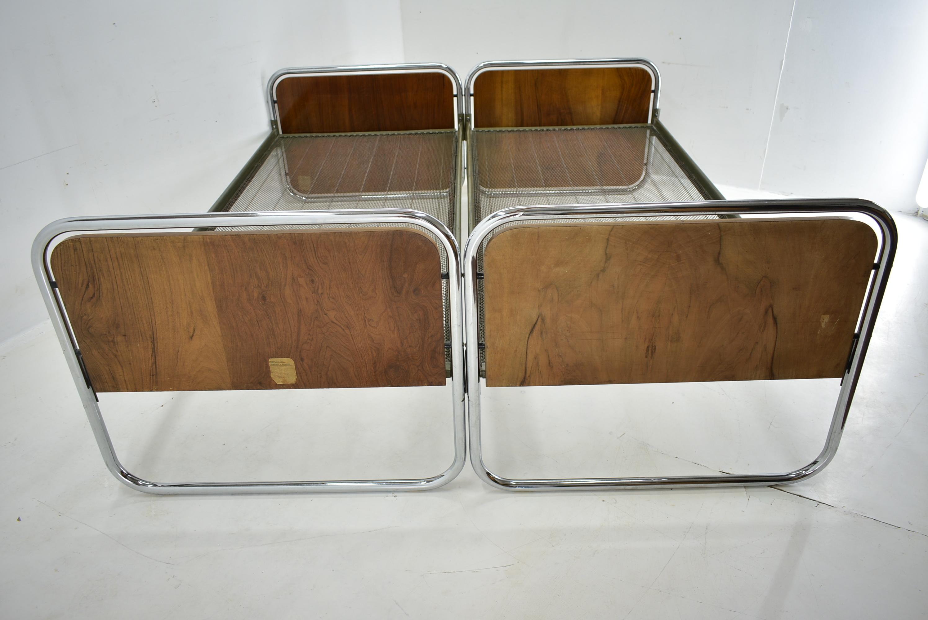 1930´S Bauhaus Tubular Steel Beds, by Beck Arnošt for Mucke-Melder 12