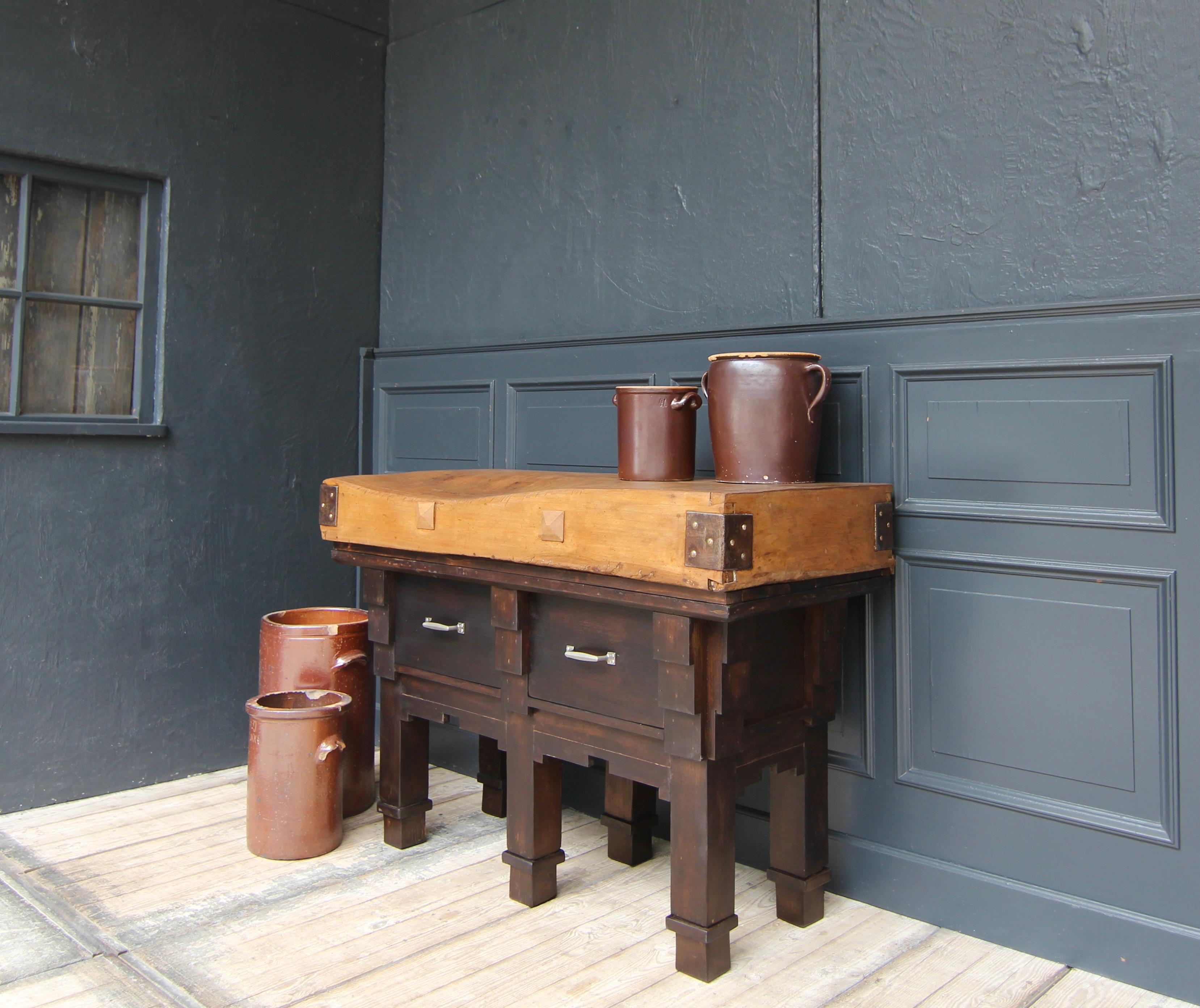 Art Deco 1930´s Butcher Block Table