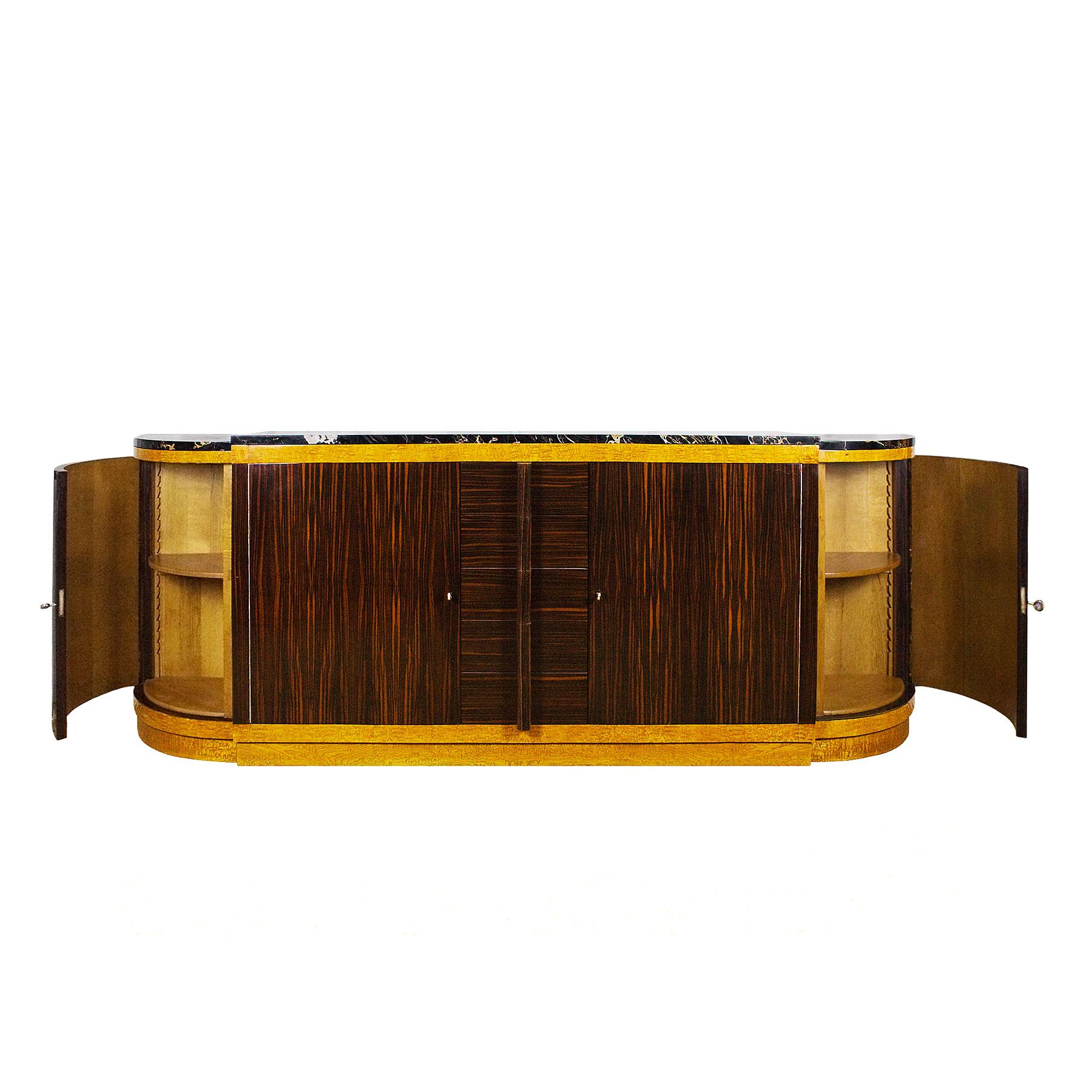 Rounded Art Deco Sideboard by Jean Fauré, Macassar Ebony - France, 1930s In Good Condition For Sale In Girona, Girona