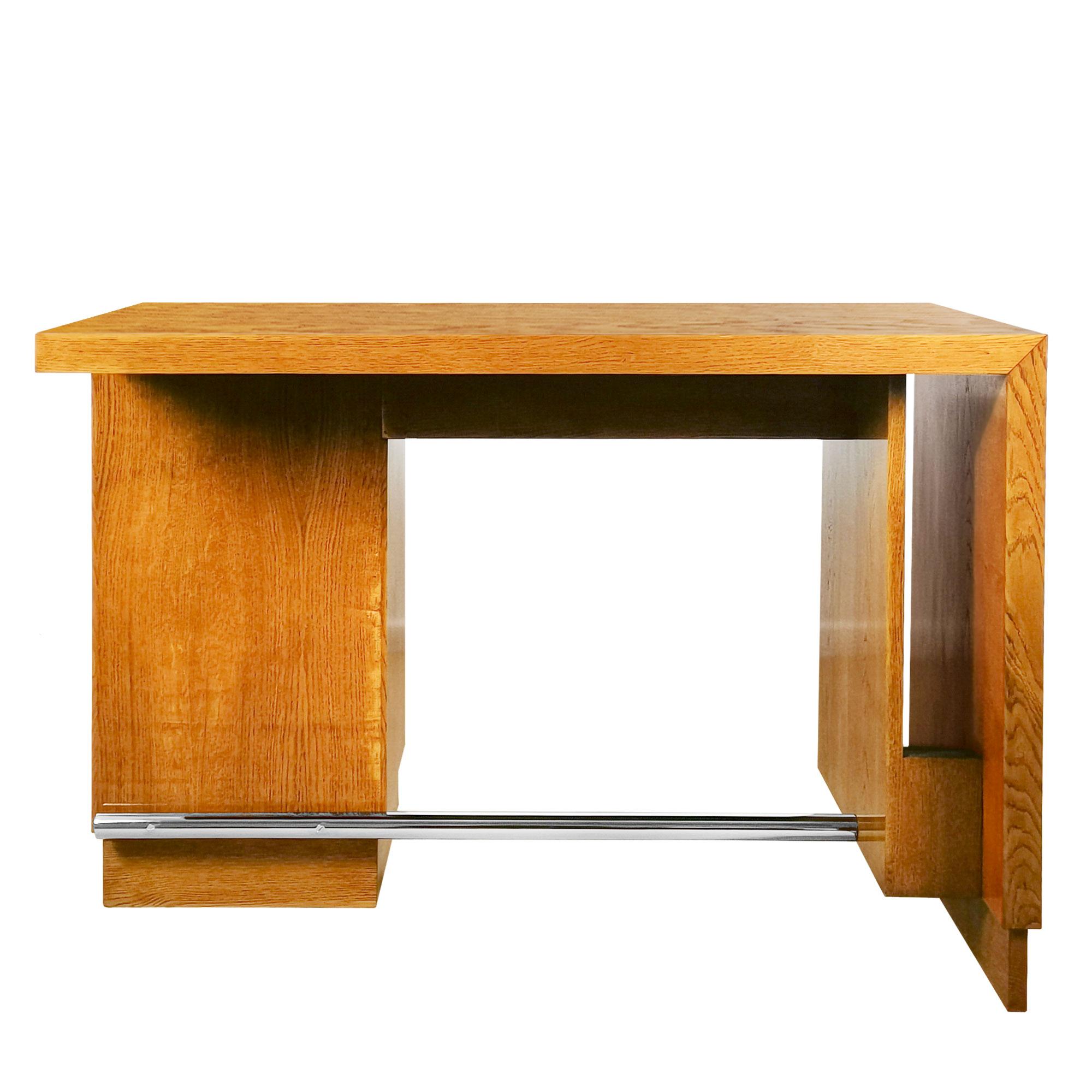 Small Art Deco Cubist Desk in Solid Oak The Style Francisque Chaleyssin- France In Good Condition For Sale In Girona, ES