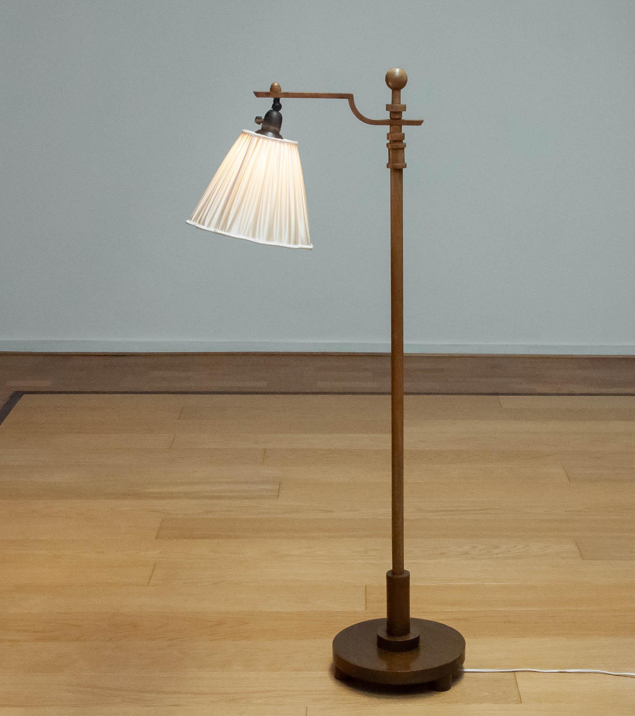 Metal 1930 Swedish Designer Art Deco Wooden Floor Lamp In Walnut With Silk Satin Shade For Sale