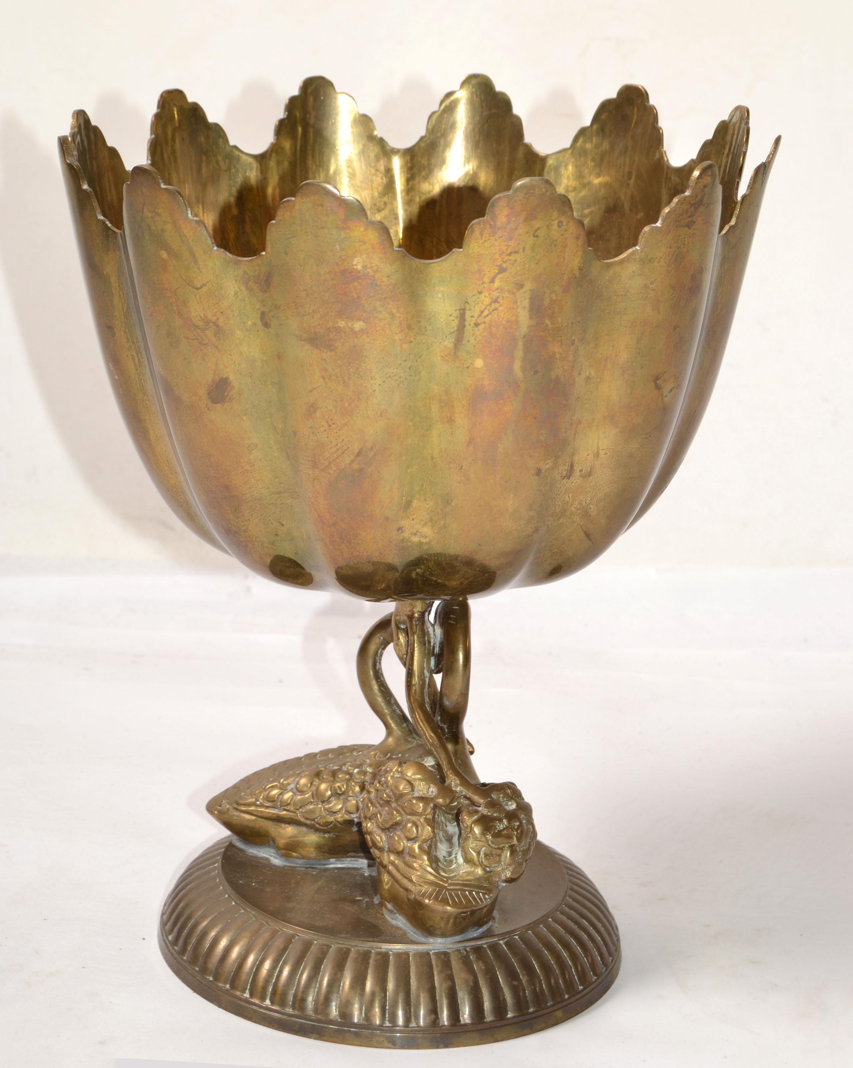 Indian 1930 Victorian Heavy Bronze 2 Swans Pedestal Bowl Antique Patina Handmade India For Sale