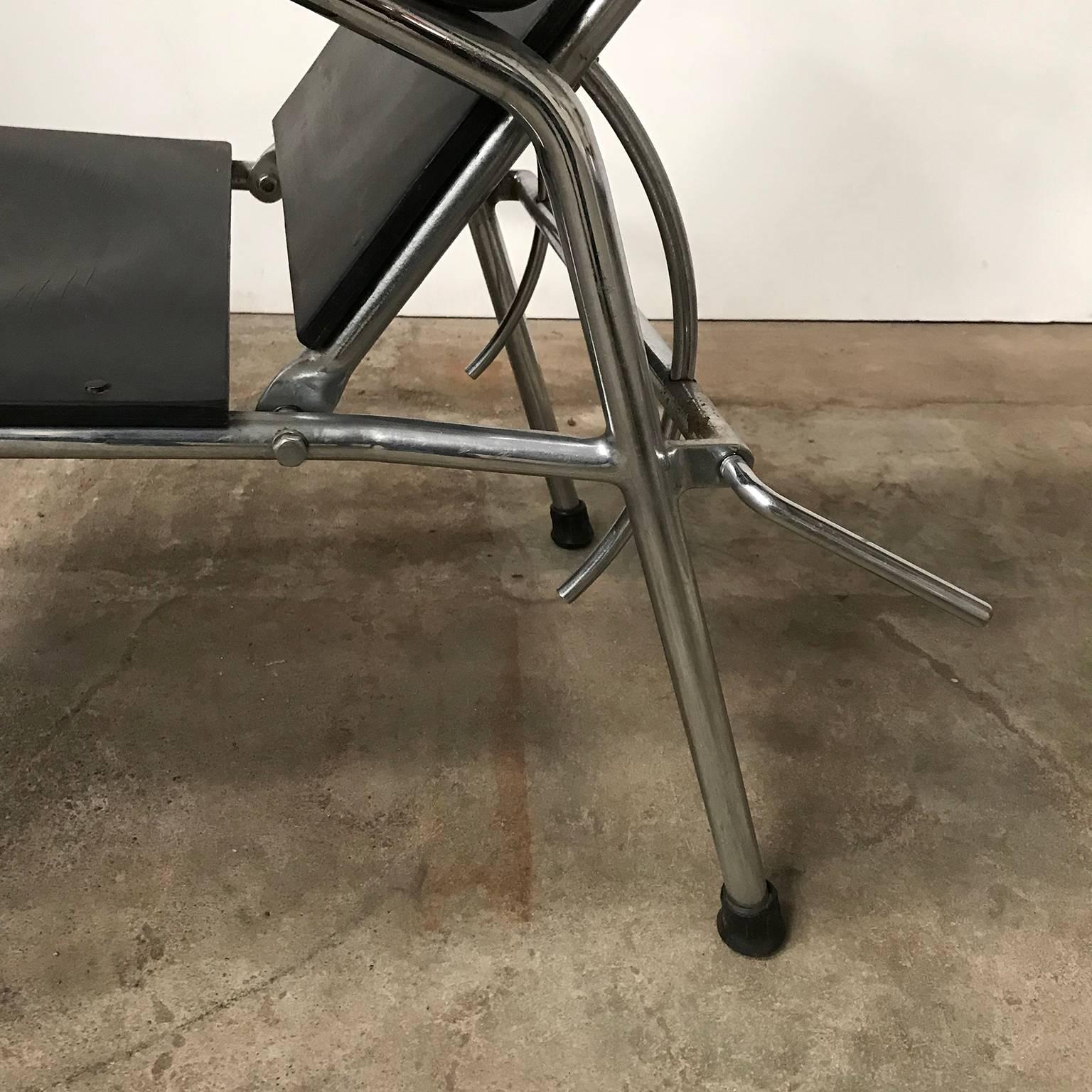 1930, W.H. Gispen for Gispen, Unique Barber or Optician Chair, Museum Piece   For Sale 7