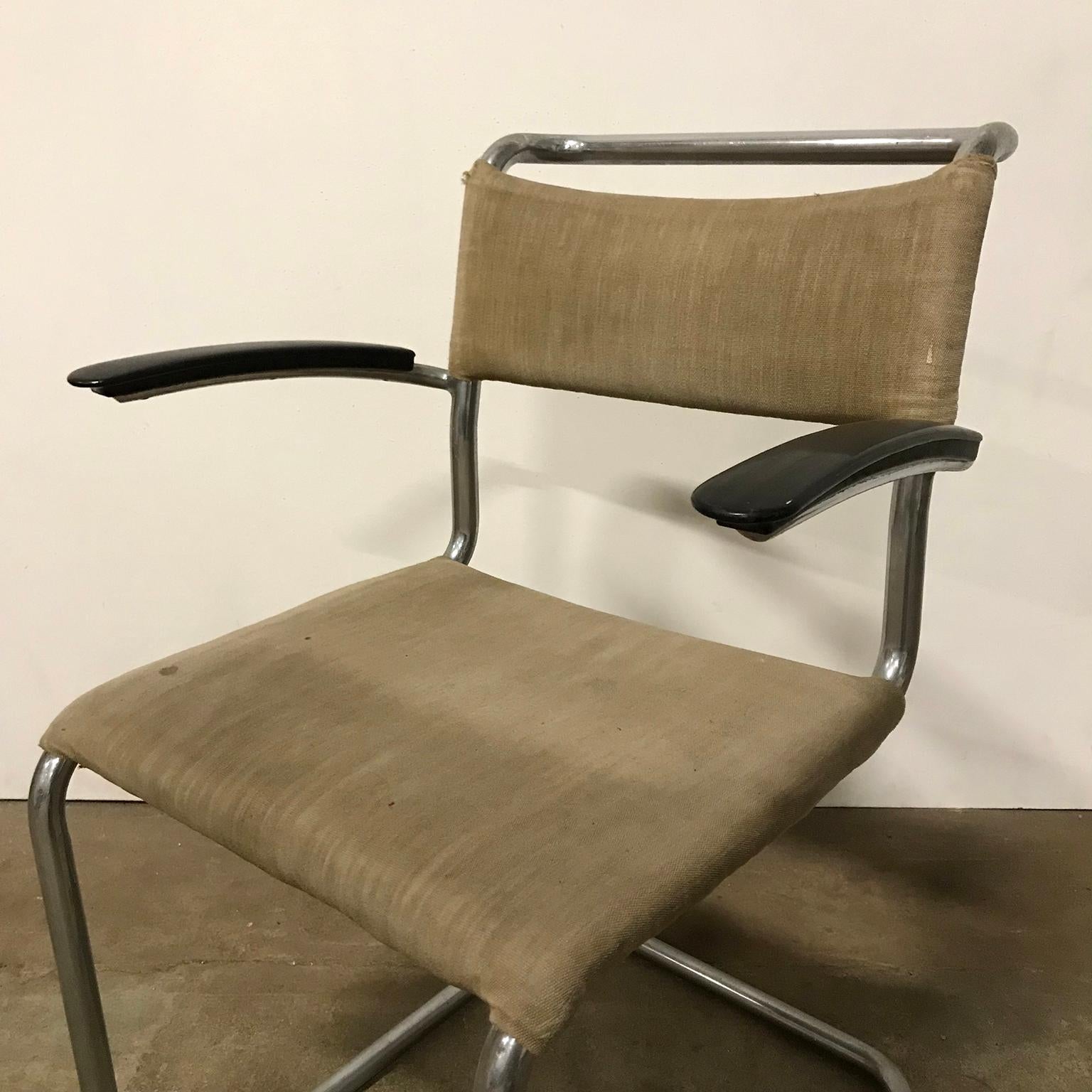 1930, W.H. Gispen, Original Very Early 204 Chair with Horse Hair Filling For Sale 1