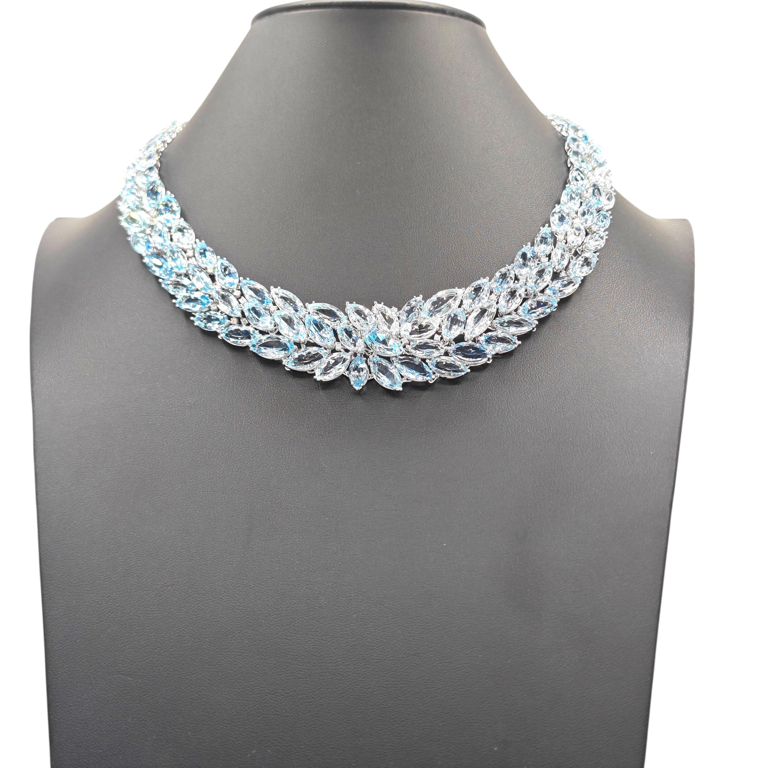 Taille mixte 193.02 Carat Aigue-marine et diamant blanc Collier en or blanc en vente