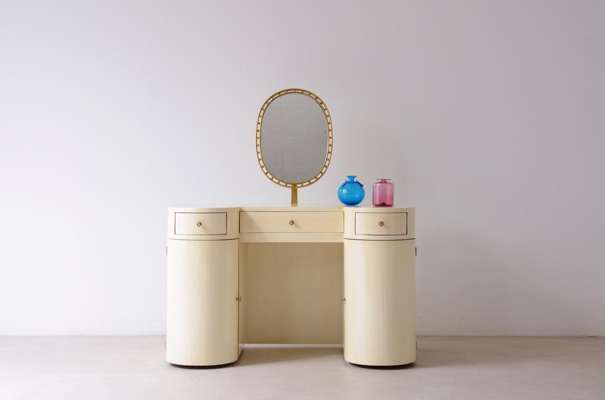 Mirror 1930Elegant lacquered wood dressing table/console with tilting brass mirror