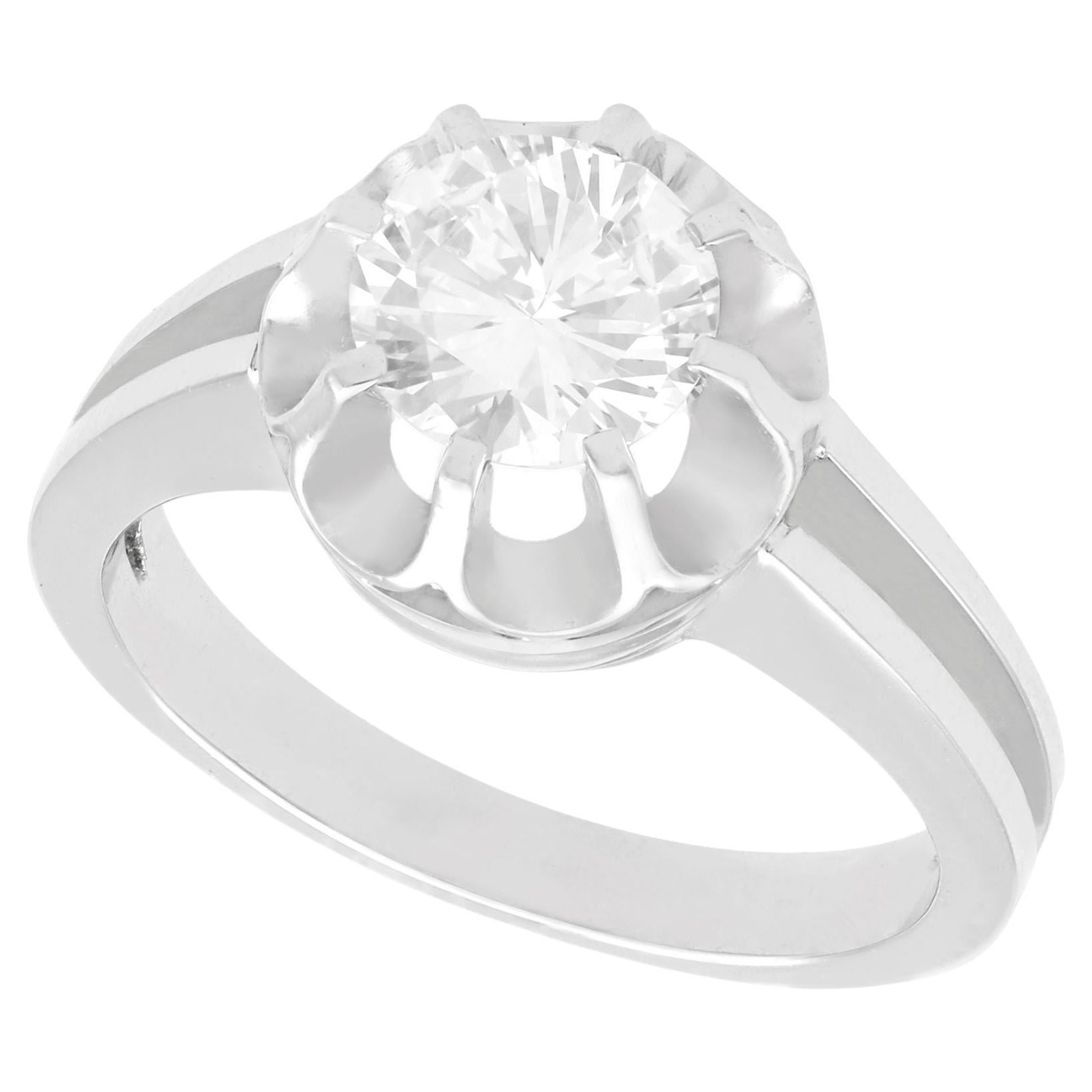 1930s, 1.05 Carat Diamond White Gold Solitaire Engagement Ring For Sale