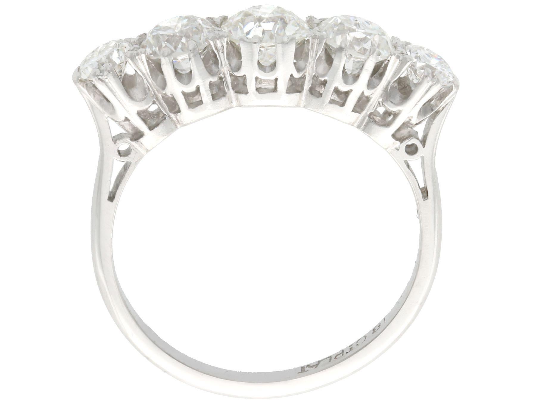 1930s 1.67 Carat Diamond White Gold Platinum Set Five-Stone Ring In Excellent Condition In Jesmond, Newcastle Upon Tyne