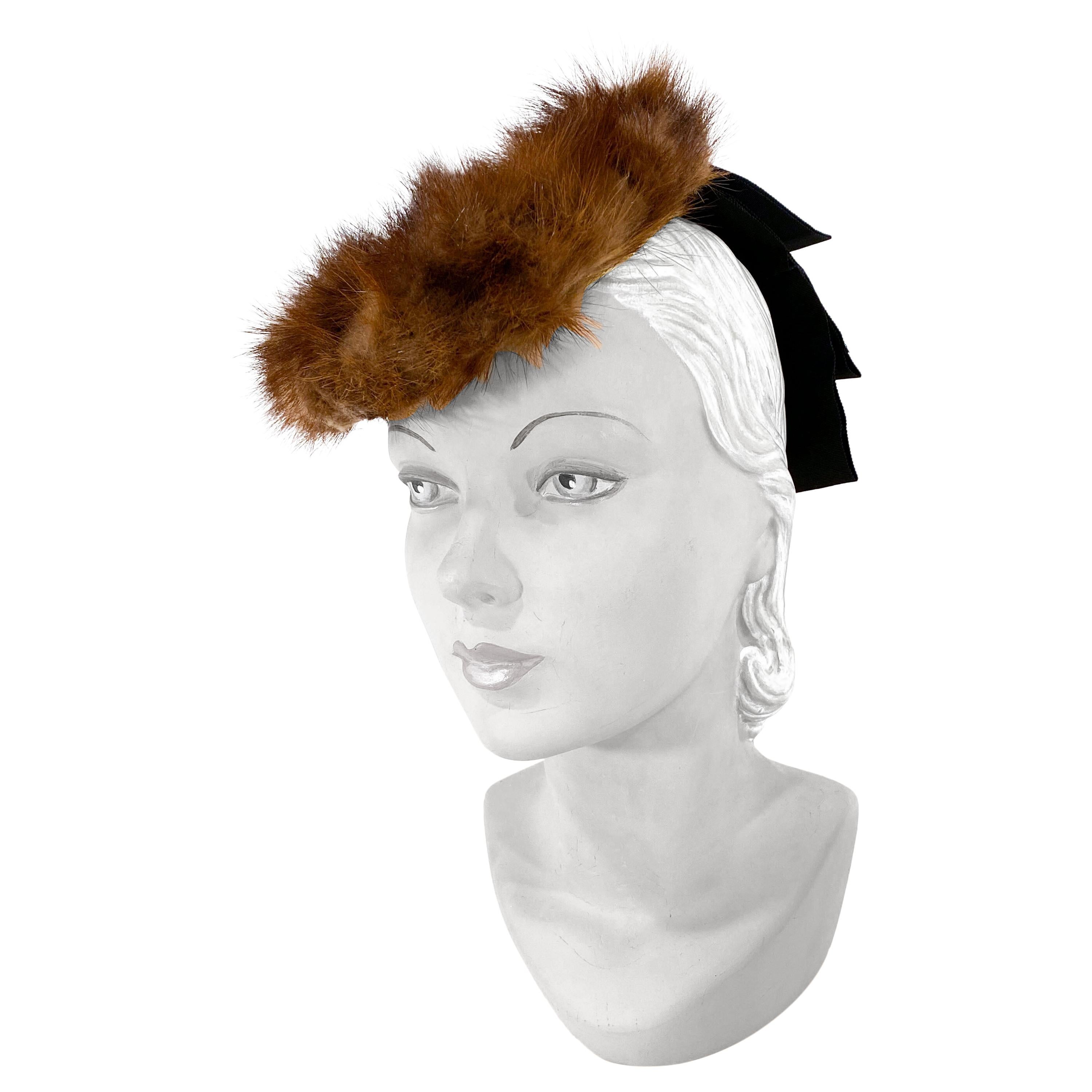 1930s/1940s Brown Mink and Ribbon Perch Hat For Sale