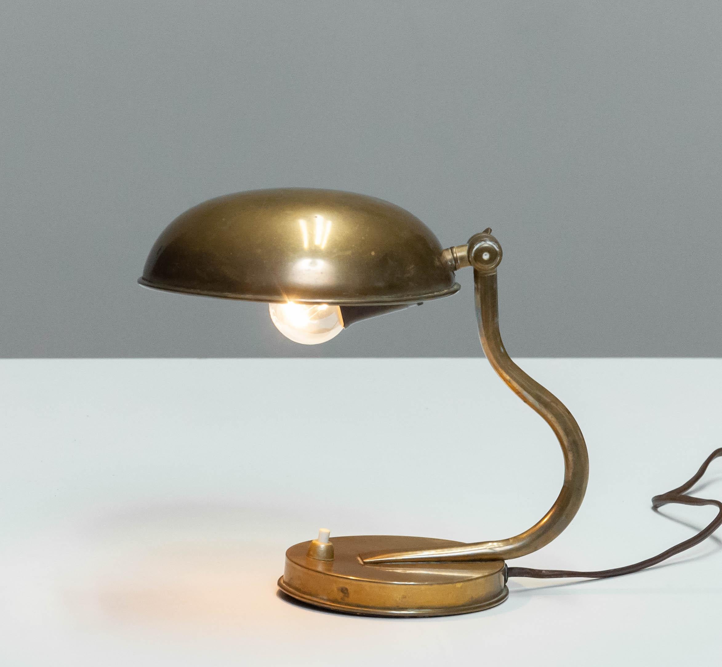 1930s 1940s Table / Desk Lamp with Adjustable Shade in Brass by ASEA In Good Condition For Sale In Silvolde, Gelderland