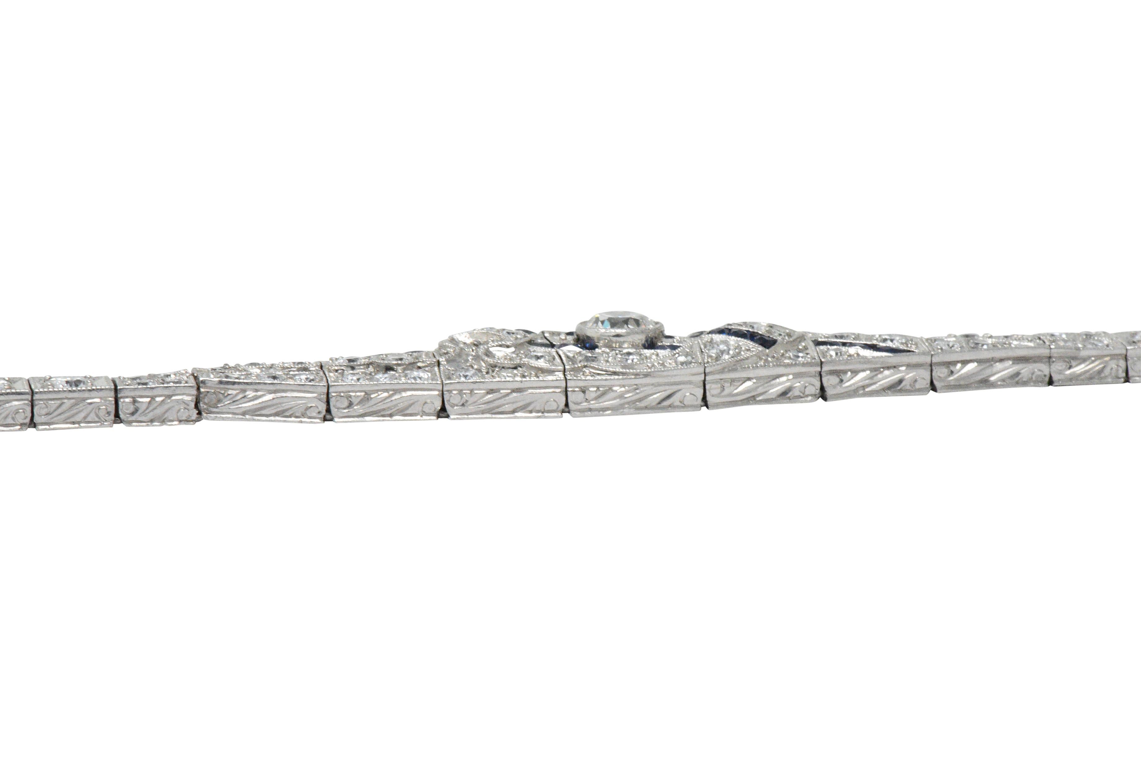 1930s 3.60 Carat Diamond Sapphire Platinum Art Deco Belly Bracelet für Damen oder Herren