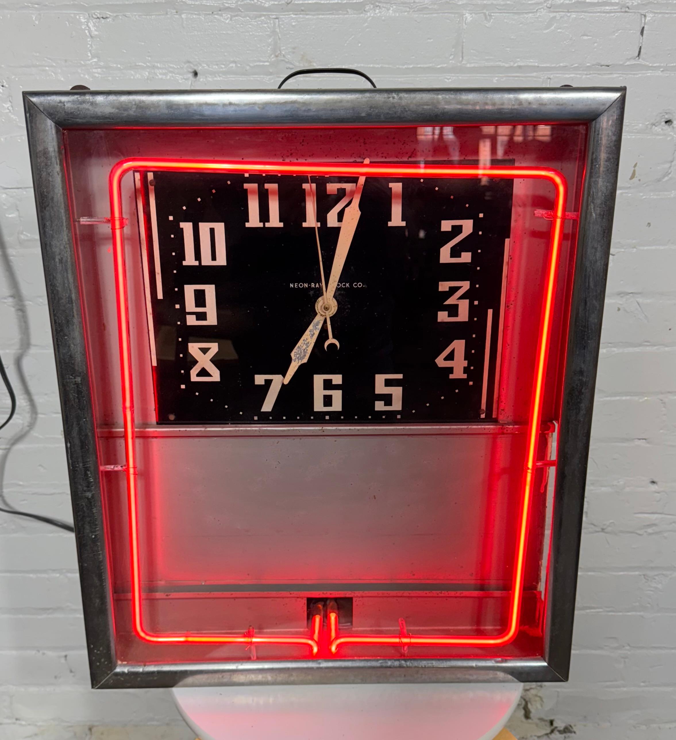 1930's /40's Art Deco Red Neon Advertizing Clock For Sale 3