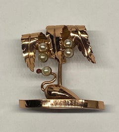 1930s 40s Art Deco Rose Figural Gold & Pearl Swan & Tree Brooch