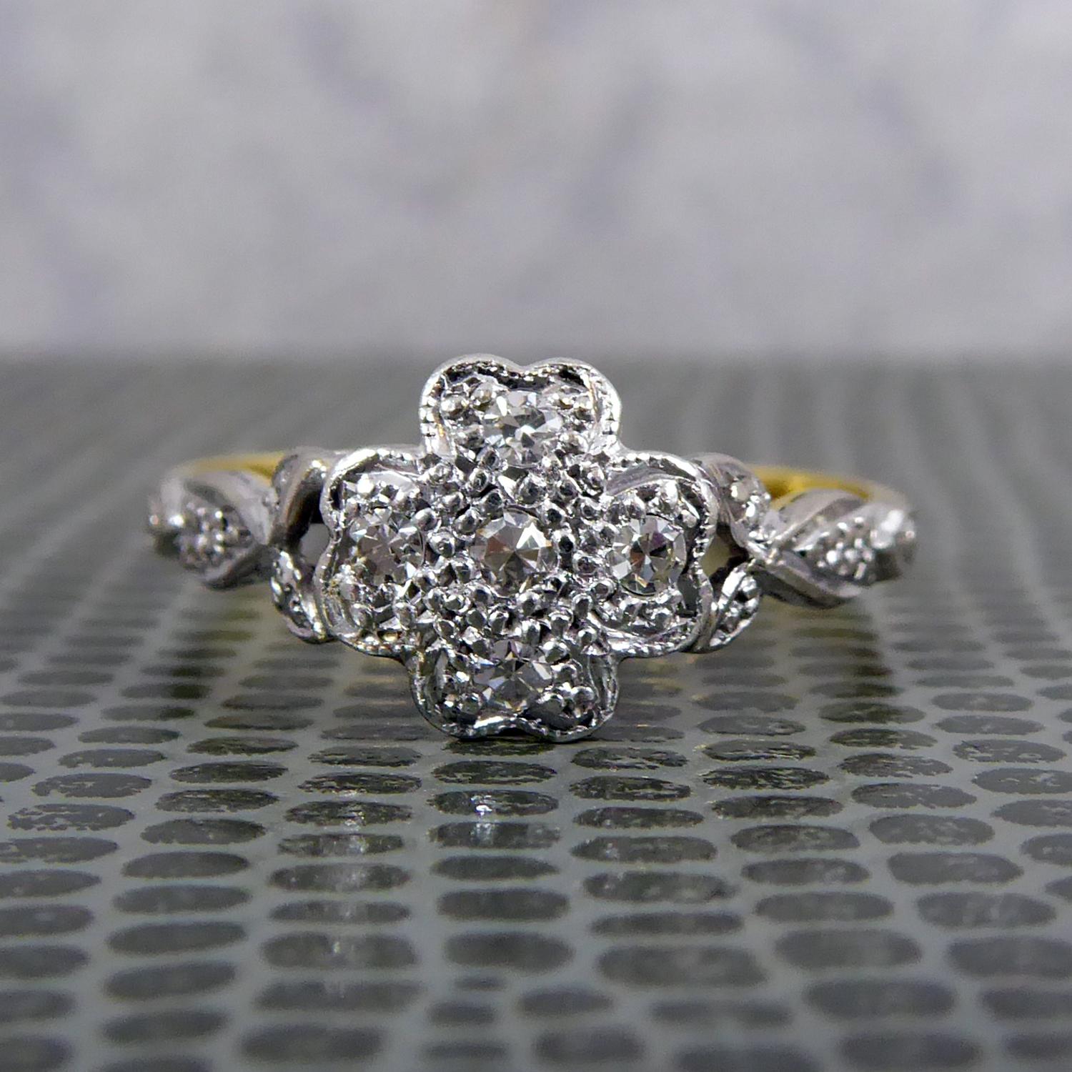 Women's 1930s-1940s Vintage Diamond Ring in Flower Cluster Design, Marked 18ct and Plat