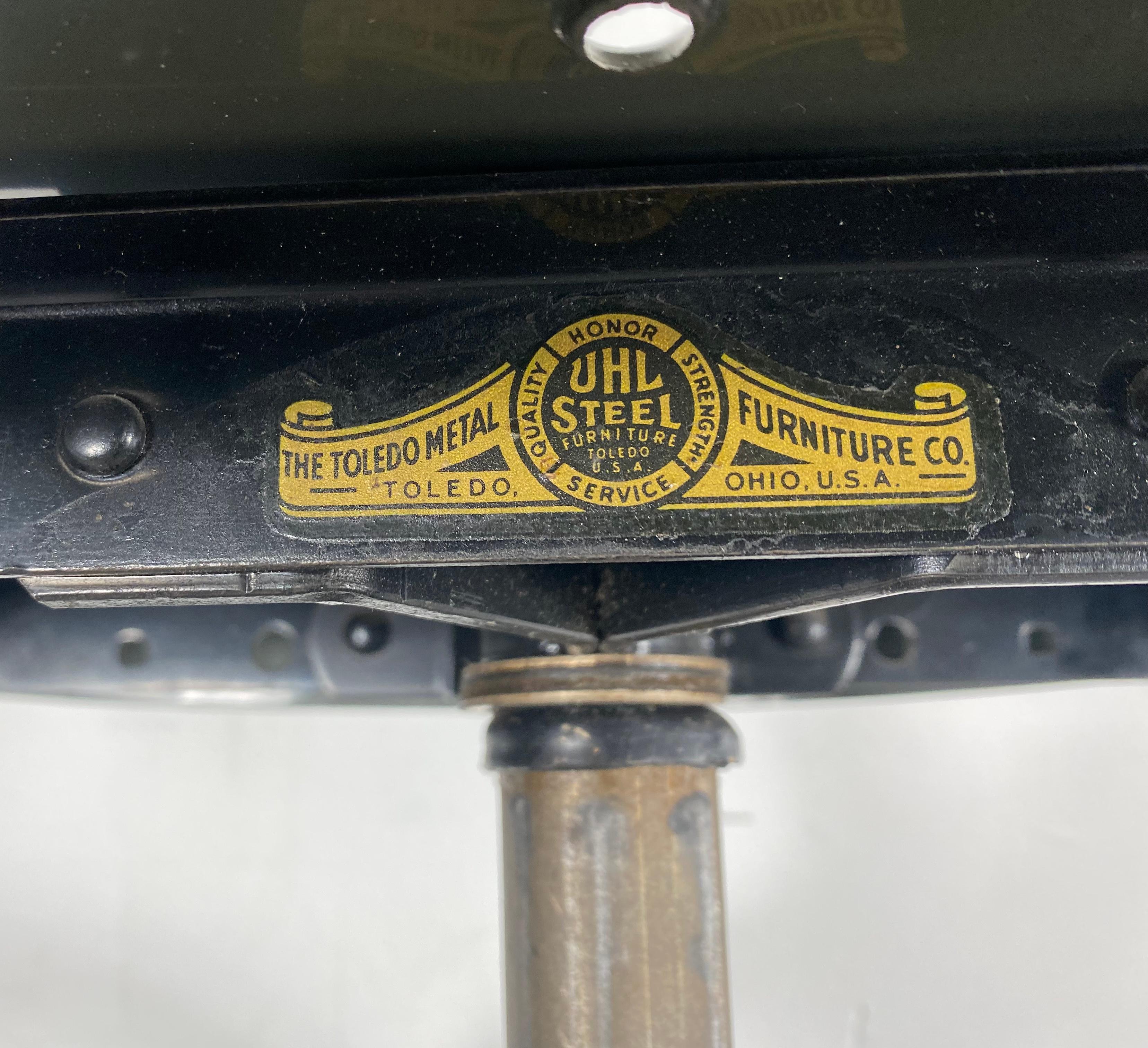 American 1930's Adjustable Swivel Seat Backless Industrial Toledo Workshop Stool For Sale