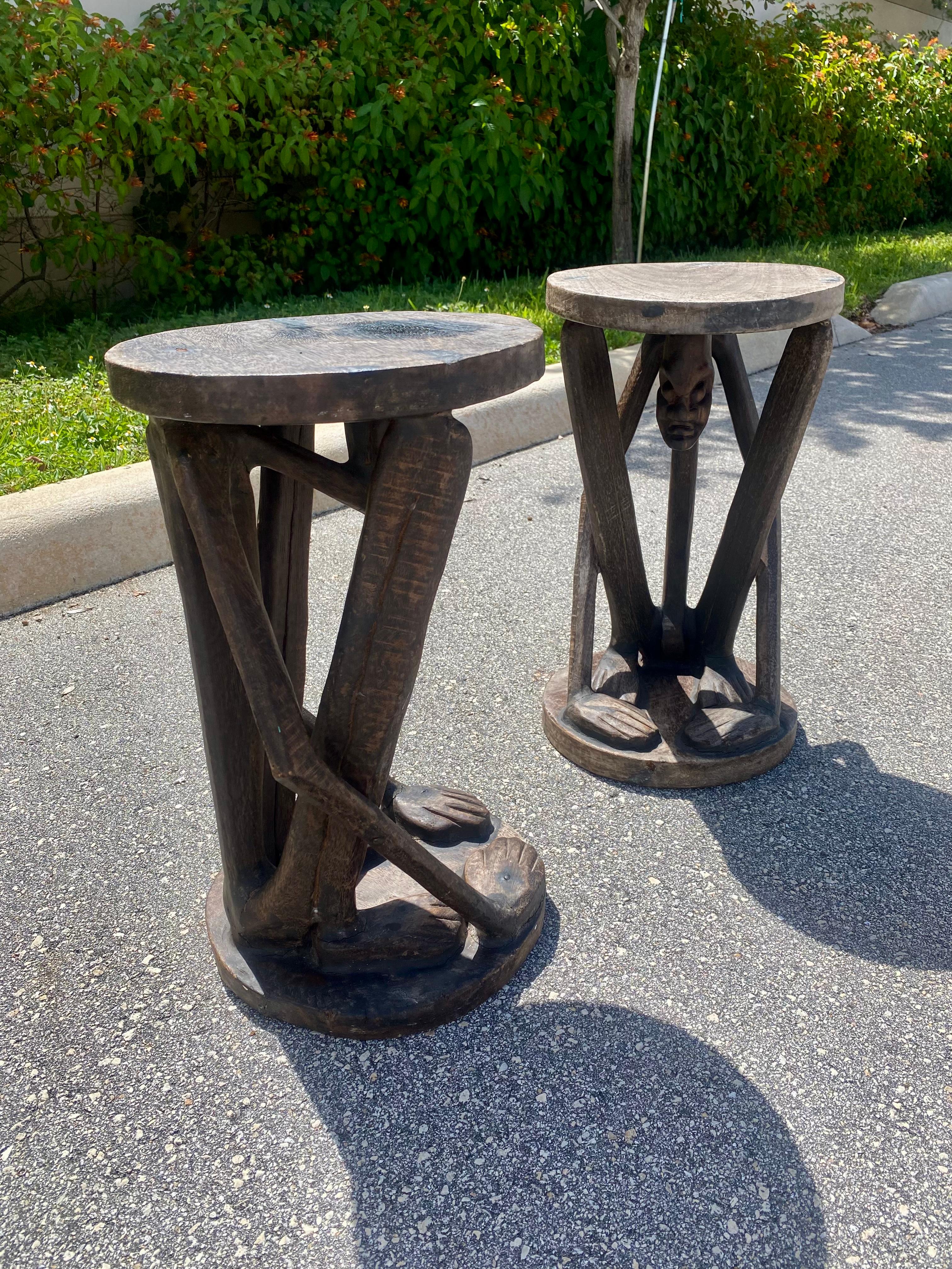 Angolan 1930s African Figurative Folk Art Carved Wood Stools Table, Set of 2 For Sale