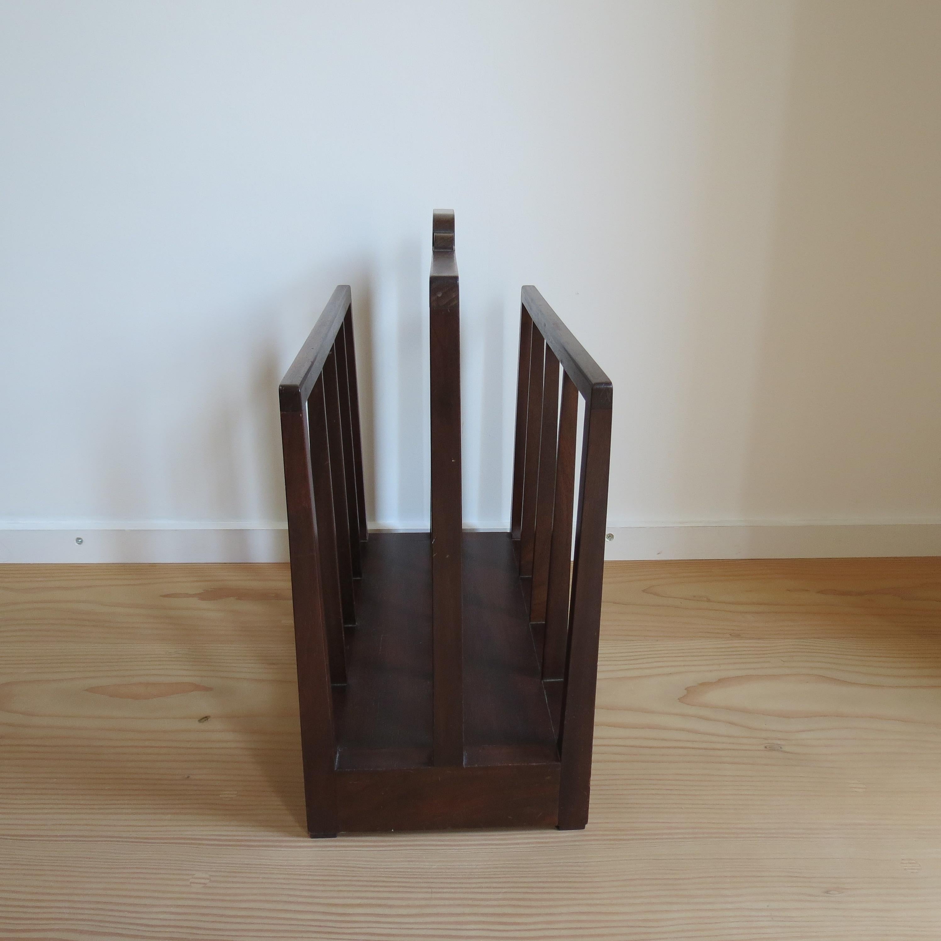 Legno 1930s Afrormosia Modernist Magazine Rack in vendita