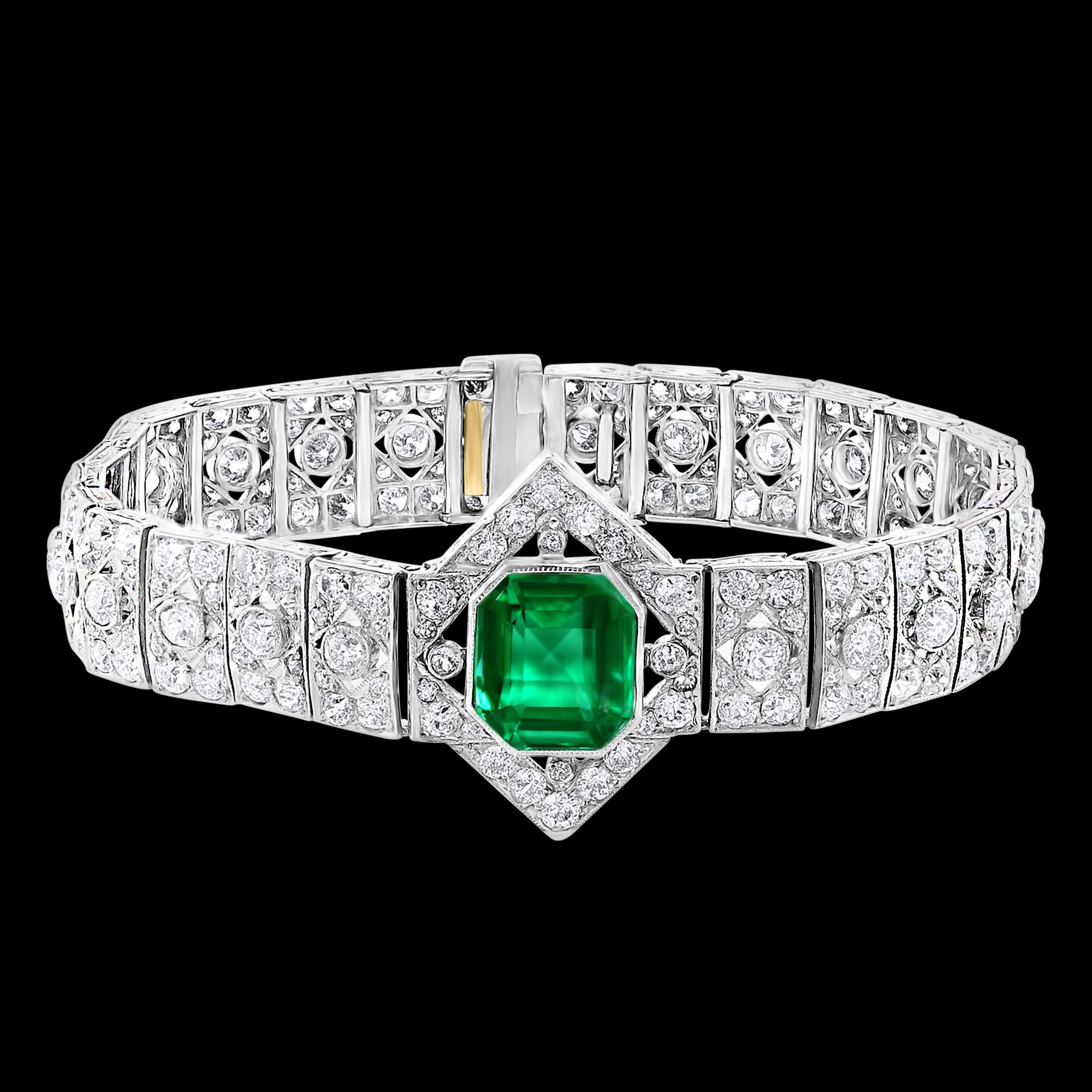  1930's AGL Certified 3.4 Ct Colombian Emerald Insignificant to Minor  & 8 Ct Diamond Platinum Bracelet 
A spectacular jewelry piece.  This exceptional bracelet has a Colombian  Emerald as a center stone . Weight of the Colombian Emerald is 3.39 