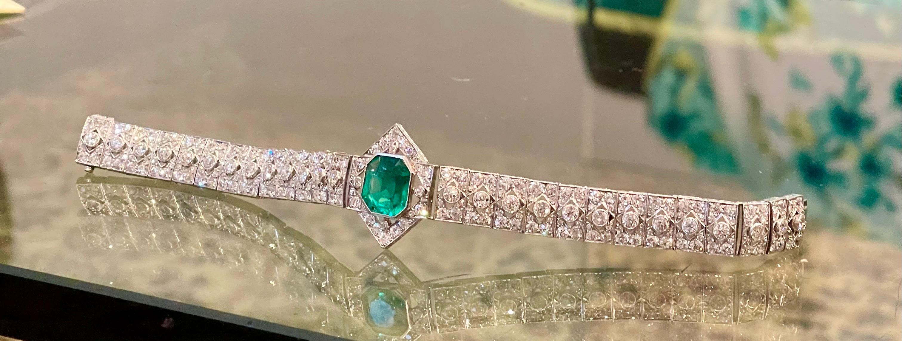 Octagon Cut 1930's AGL Certified 3.4 Ct Colombian Emerald & 8 Ct Diamond Platinum Bracelet For Sale