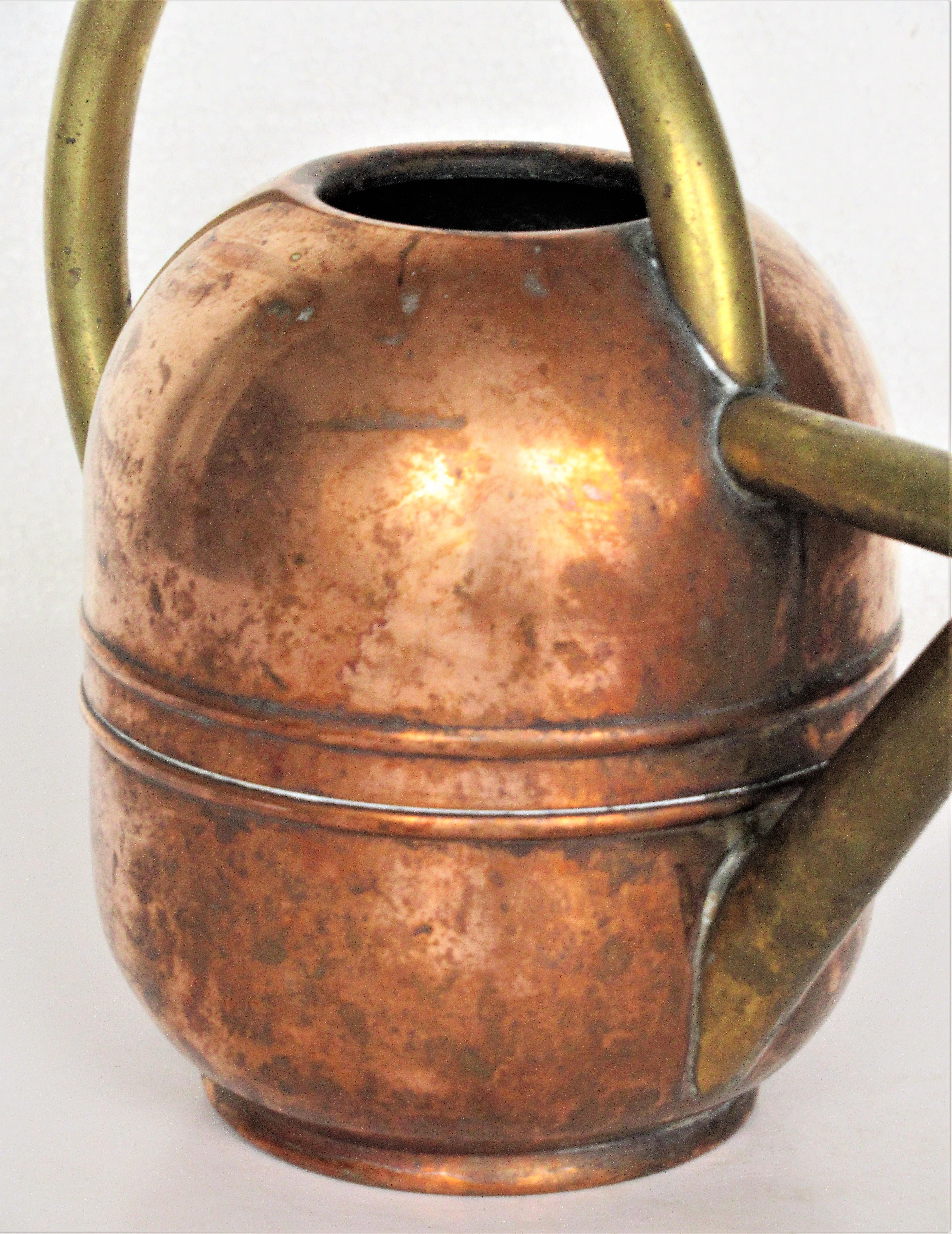 1930s American Art Deco Watering Can 4